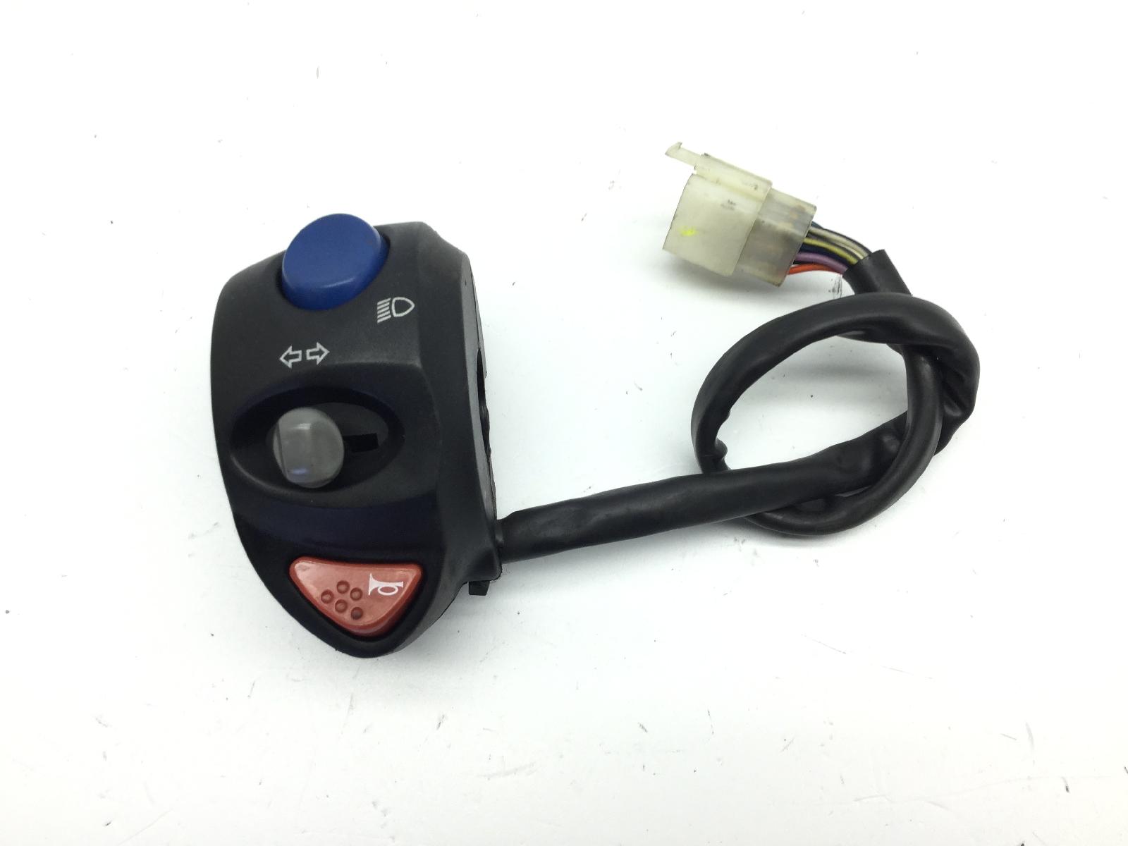 Malaguti password 250 commutatore devio luci sinistro 2005 2006 760102