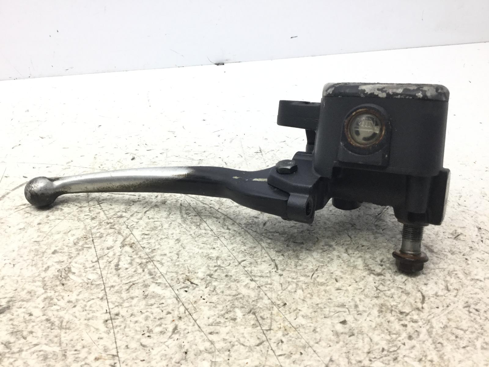 Aprilia scarabeo light 200 pompa freno anteriore destra con leva 2007 2007 rba00