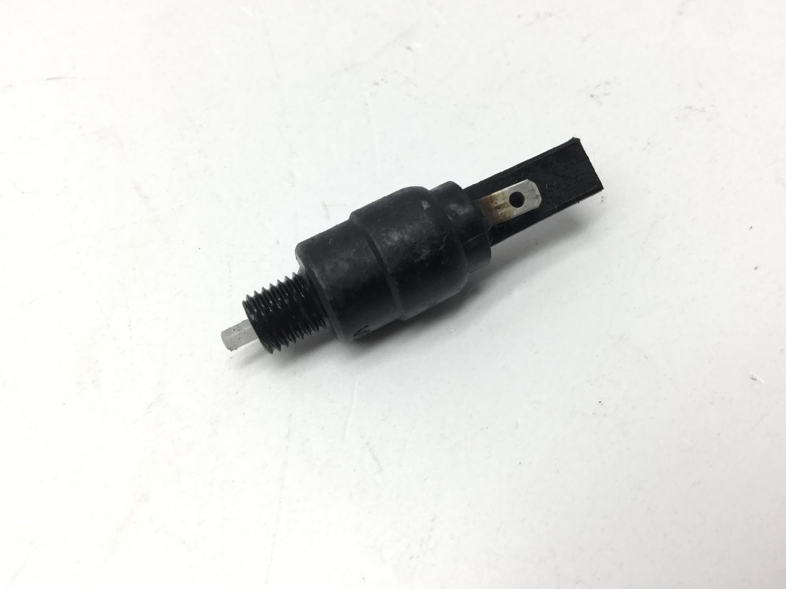 Aprilia scarabeo light 200 sensore pulsante stop microstop freno posteriore 2007 2007 rba00