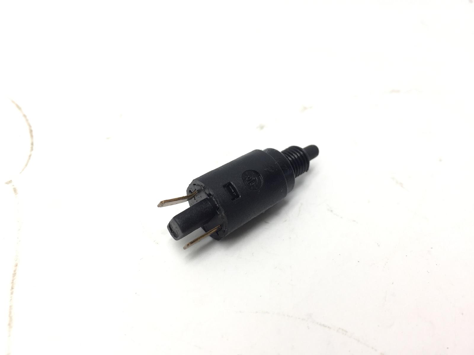 Aprilia scarabeo light 200 sensore stop microstop freno anteriore destro 2007 2007 rba00