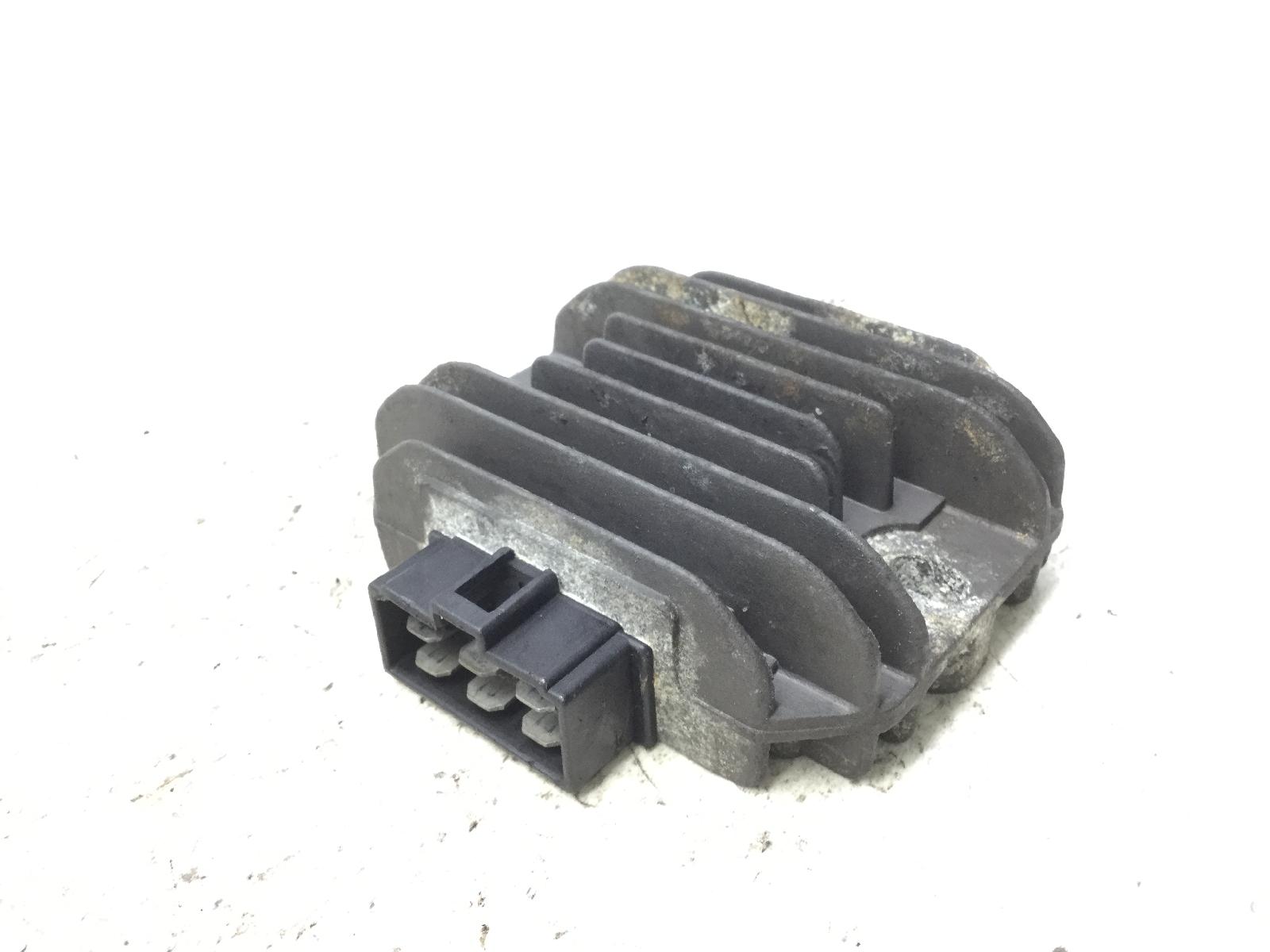 Aprilia scarabeo light 200 regolatore di tensione 2007 2007 rba00