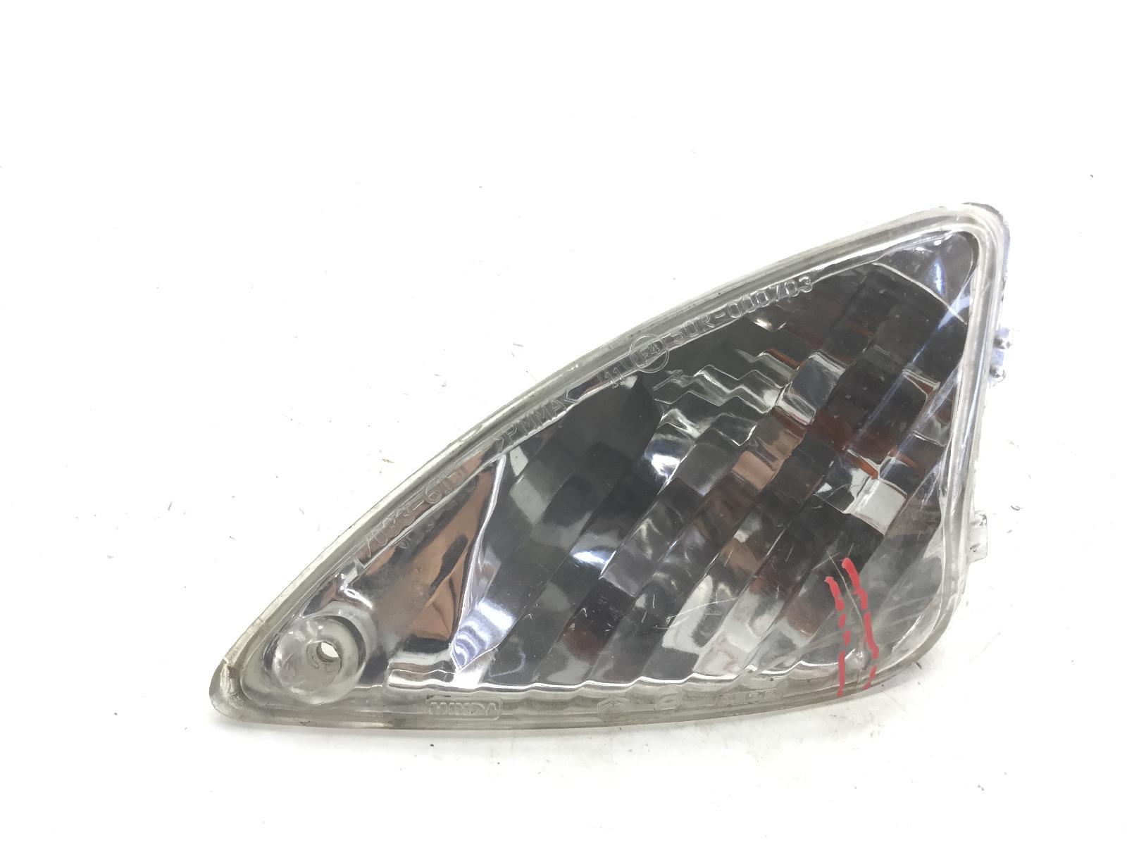 Piaggio liberty 200 freccia anteriore sinistra con crepa su gemma 2005 2005 m384001