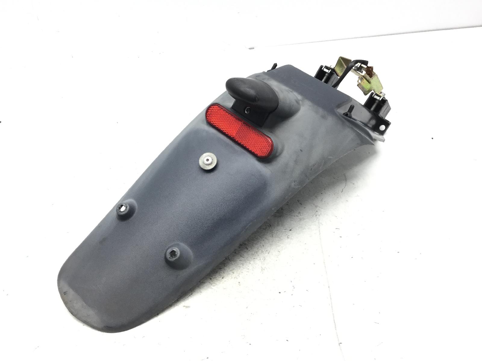 Piaggio liberty 200 parafango portatarga con staffa 2005 2005 m384001