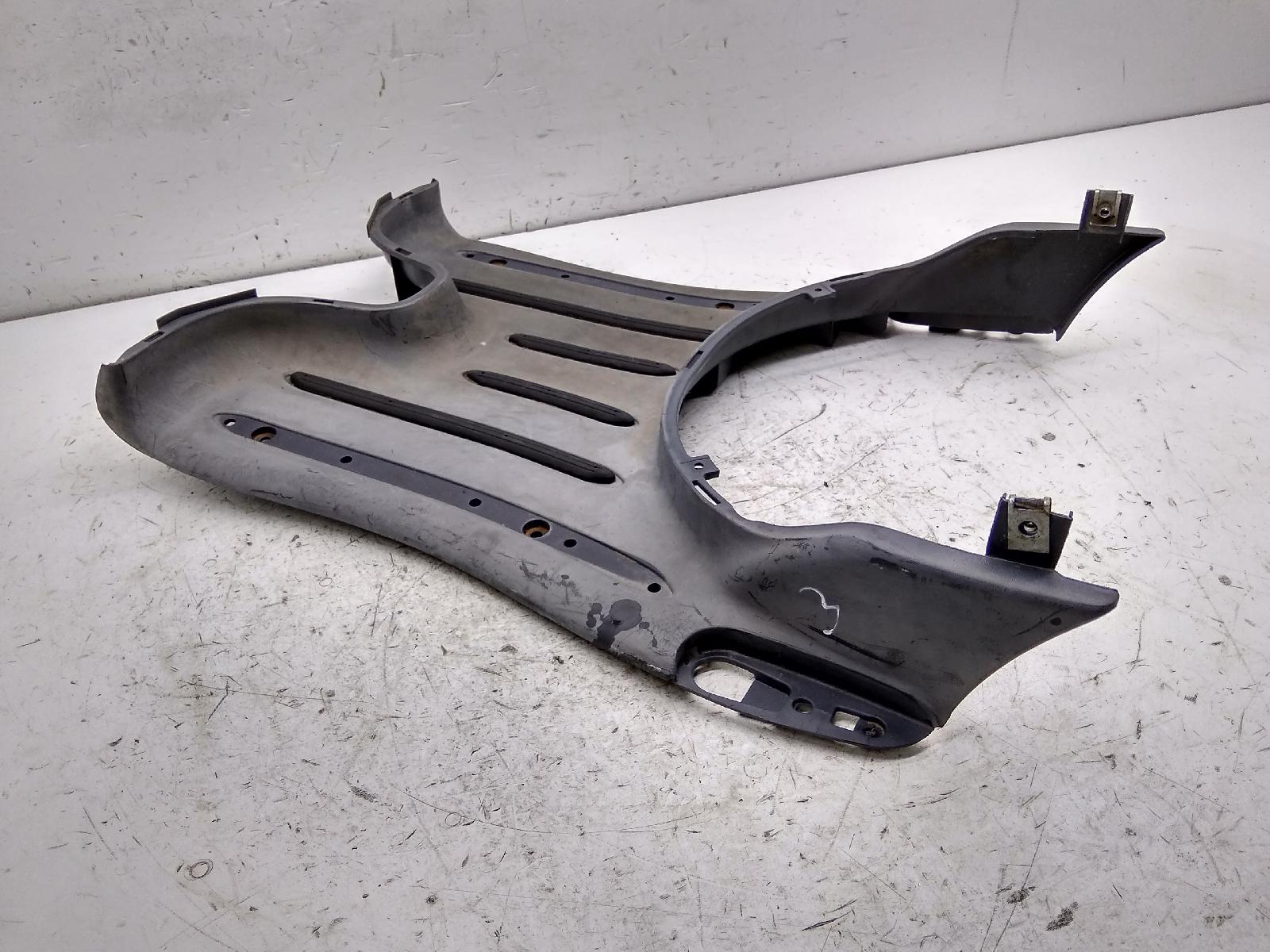 Piaggio liberty 2t 50 carena pedana pavimento 1997 2005 c1500