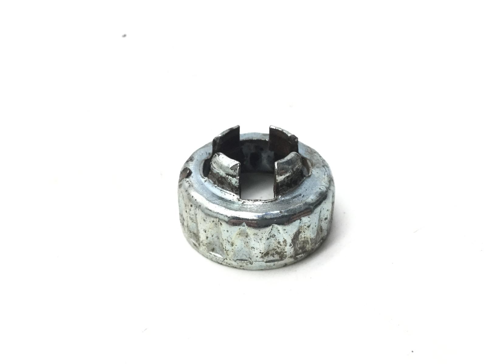Piaggio liberty 2t 50 tappo dado fermo perno ruota - ø: 30 mm 1997 2005 c1500