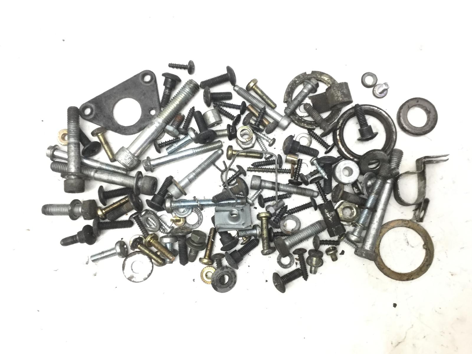 Piaggio liberty 2t 50 kit viti e bulloni assortiti telaio 1997 2005 c1500