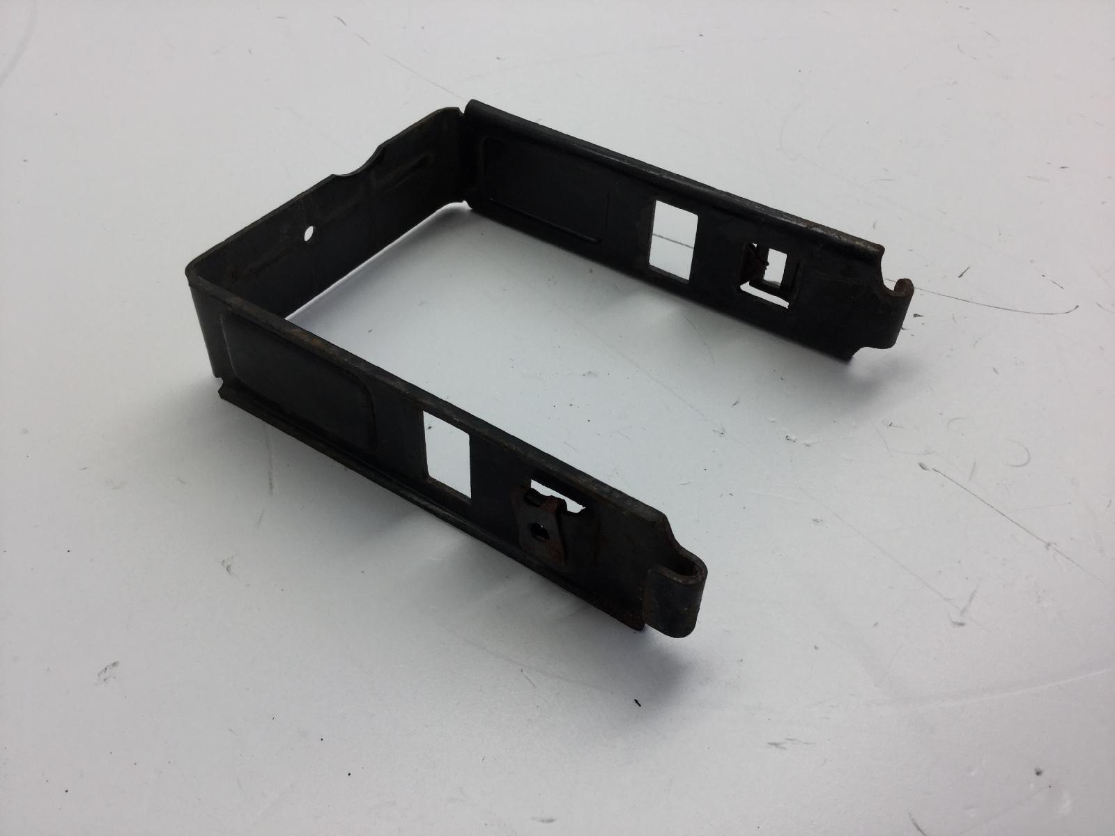 Gilera nexus 500 staffa supporto batteria 2003 2005 m35100