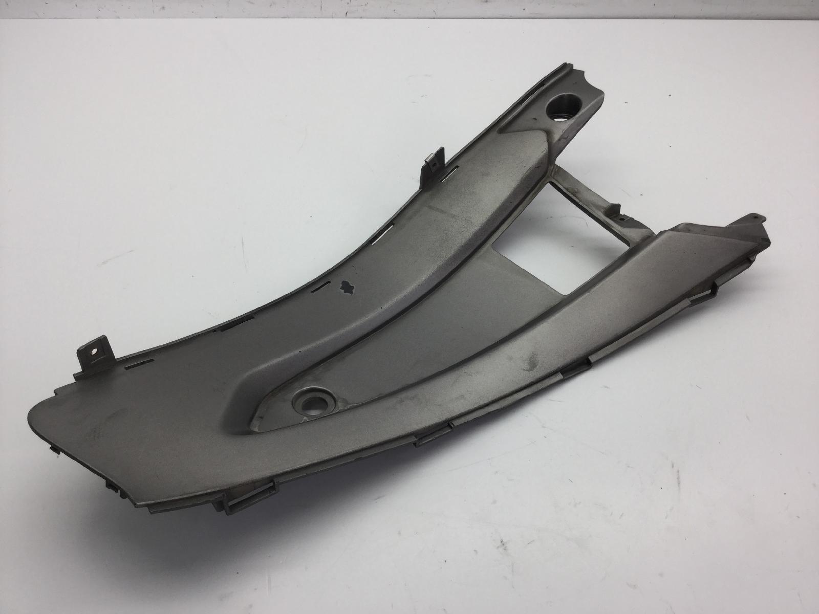 Gilera nexus 500 carena fiancata tunnel pedana sinistra con aletta rotta 2003 2005 m35100