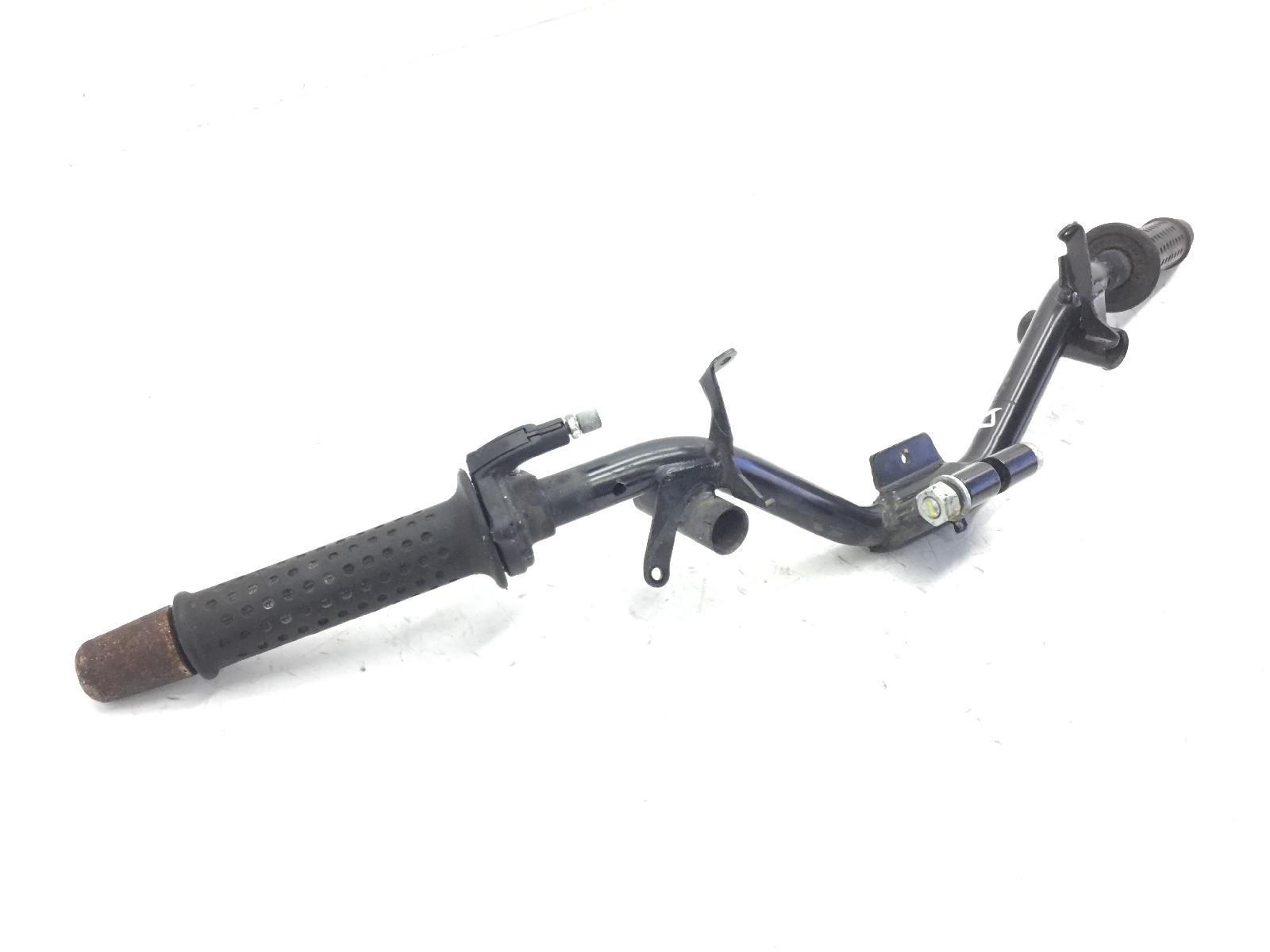 Piaggio nrg power dd 50 manubrio con manopole e bilancieri 2005 2005 c45100