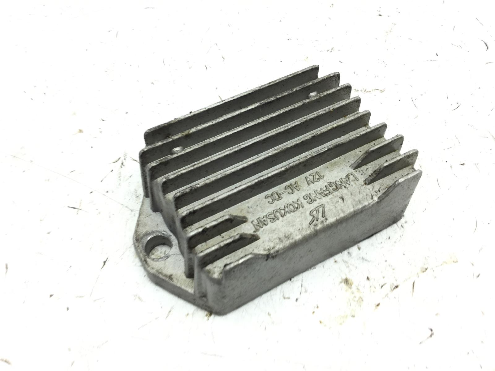 Piaggio nrg power dd 50 regolatore tensione impianto elettrico 2005 2005 c45100