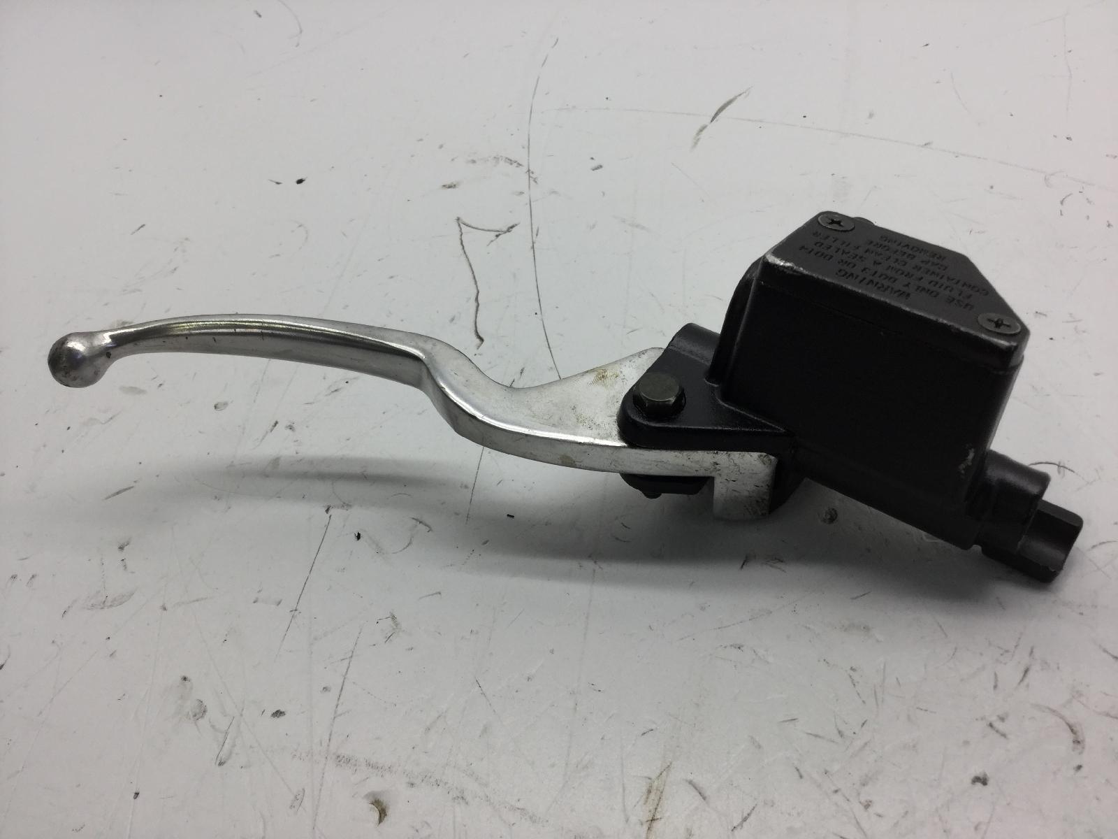 Sym fiddle ii 125 pompa freno anteriore destra + leva 2009 2009 aw12wy9x