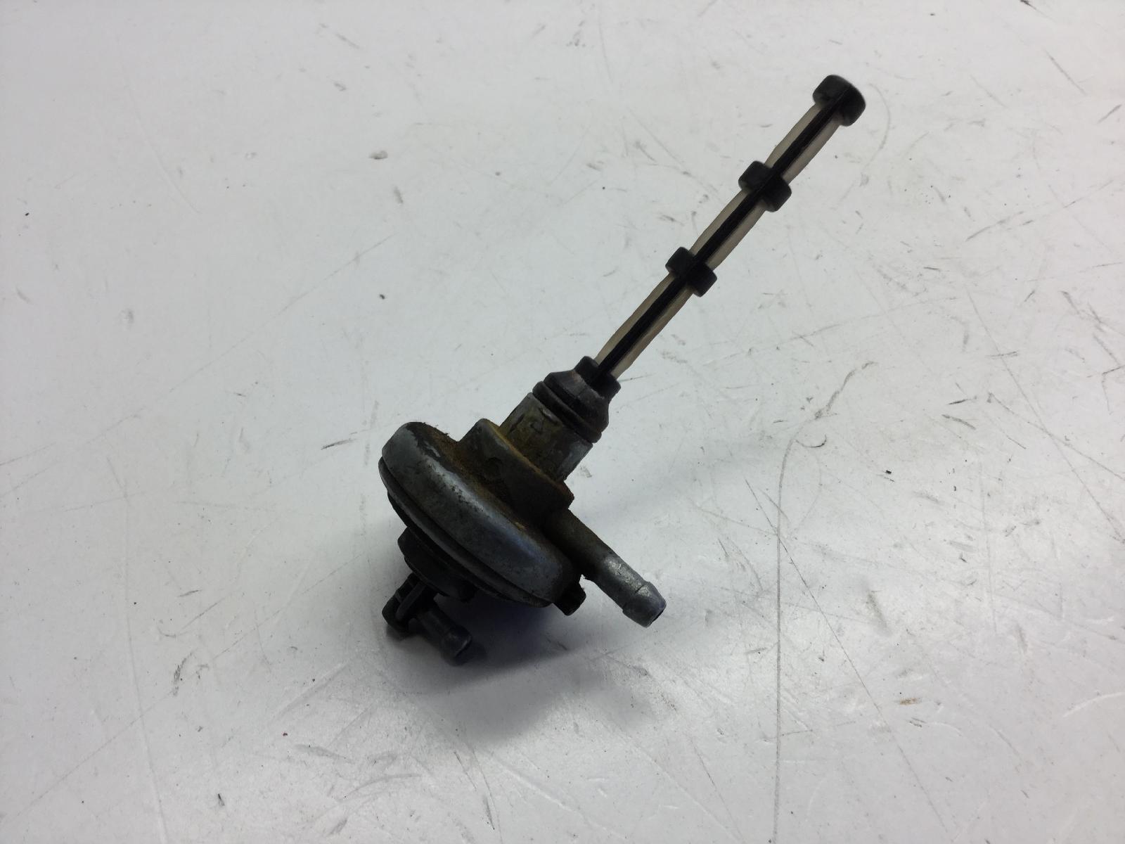 Piaggio vespa s 2t 50 rubinetto serbatoio benzina carburante 2007 2012 c38103
