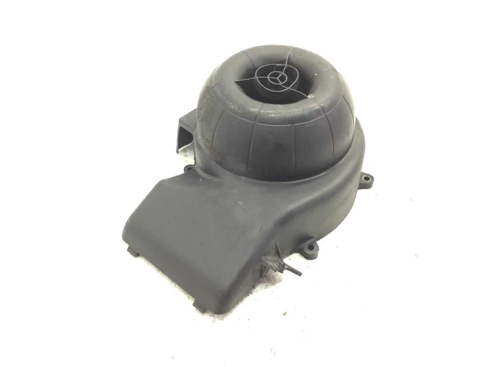 Piaggio vespa s 2t 50 copri ventola raffreddamento - rottura 2007 2012 c38103