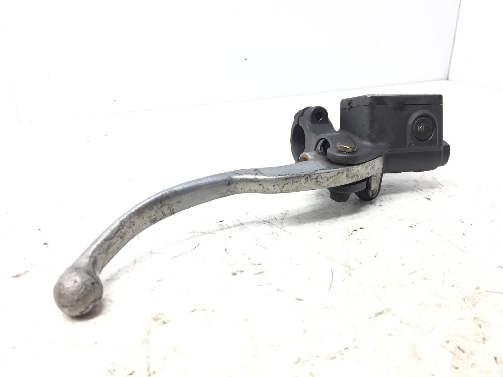 Aprilia scarabeo 50 pompa freno anteriore destra e leva storta 1999 1999 pfg00 freno a tamburo posteriore