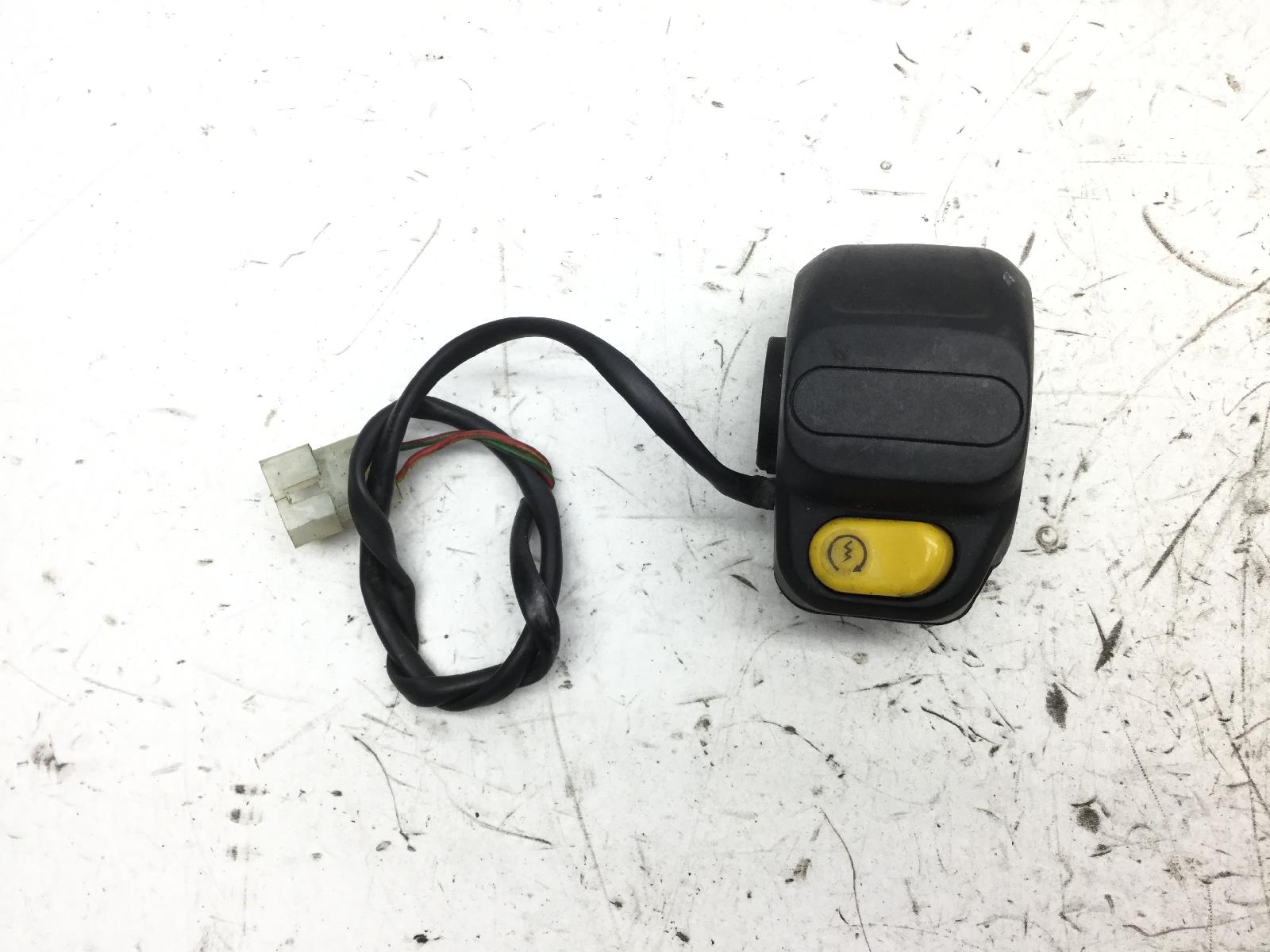 Aprilia scarabeo 2t mot piaggio 50 commutatore devio destro luci 2005 2005