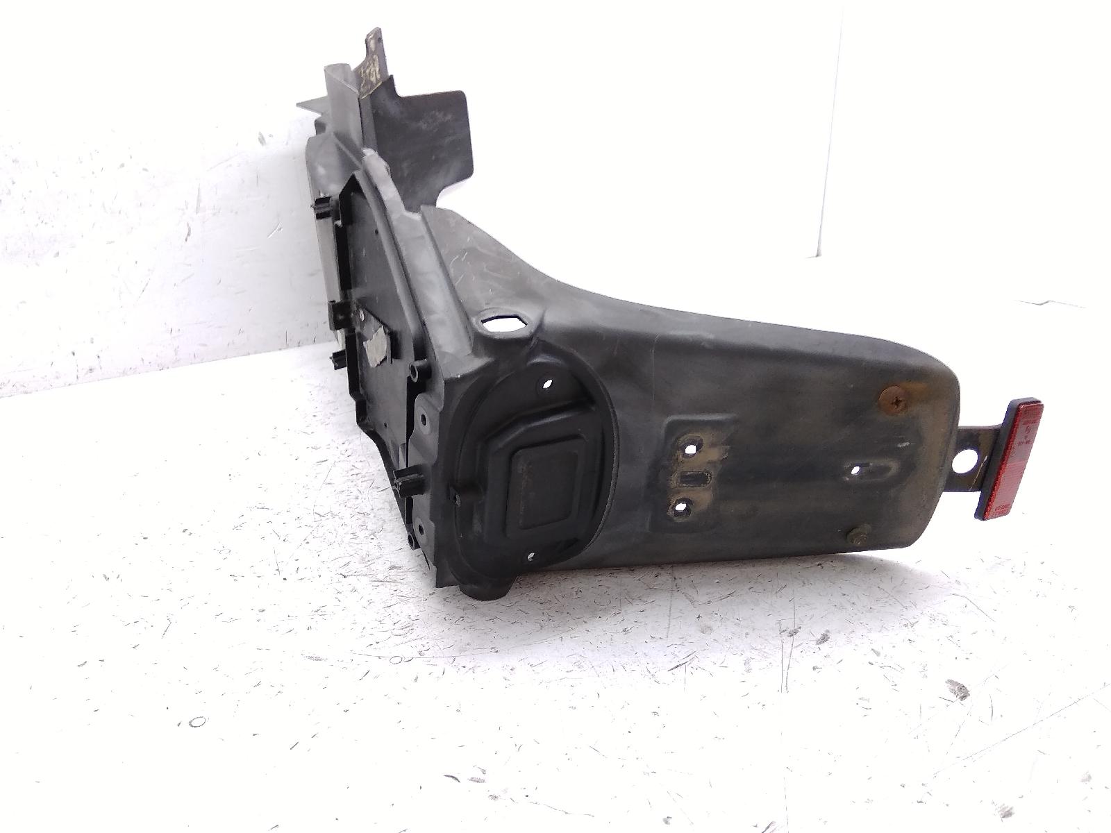 Suzuki xf freewind 650 parafango posteriore interno e portatarga 1997 2001 ac111