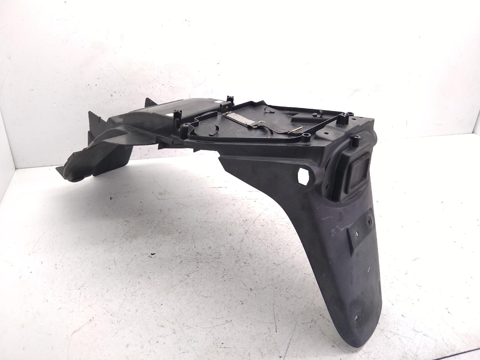 Suzuki xf freewind 650 parafango posteriore interno portatarga 1997 2001 ac111