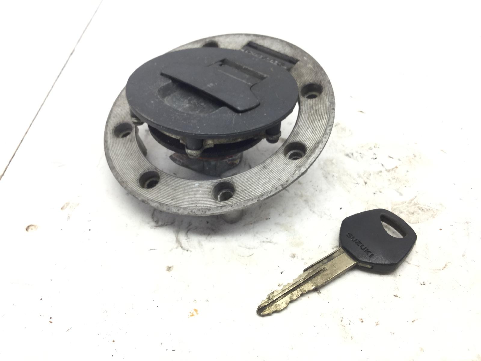 Suzuki xf freewind 650 tappo serbatoio benzina e chiave 1997 2001 ac111