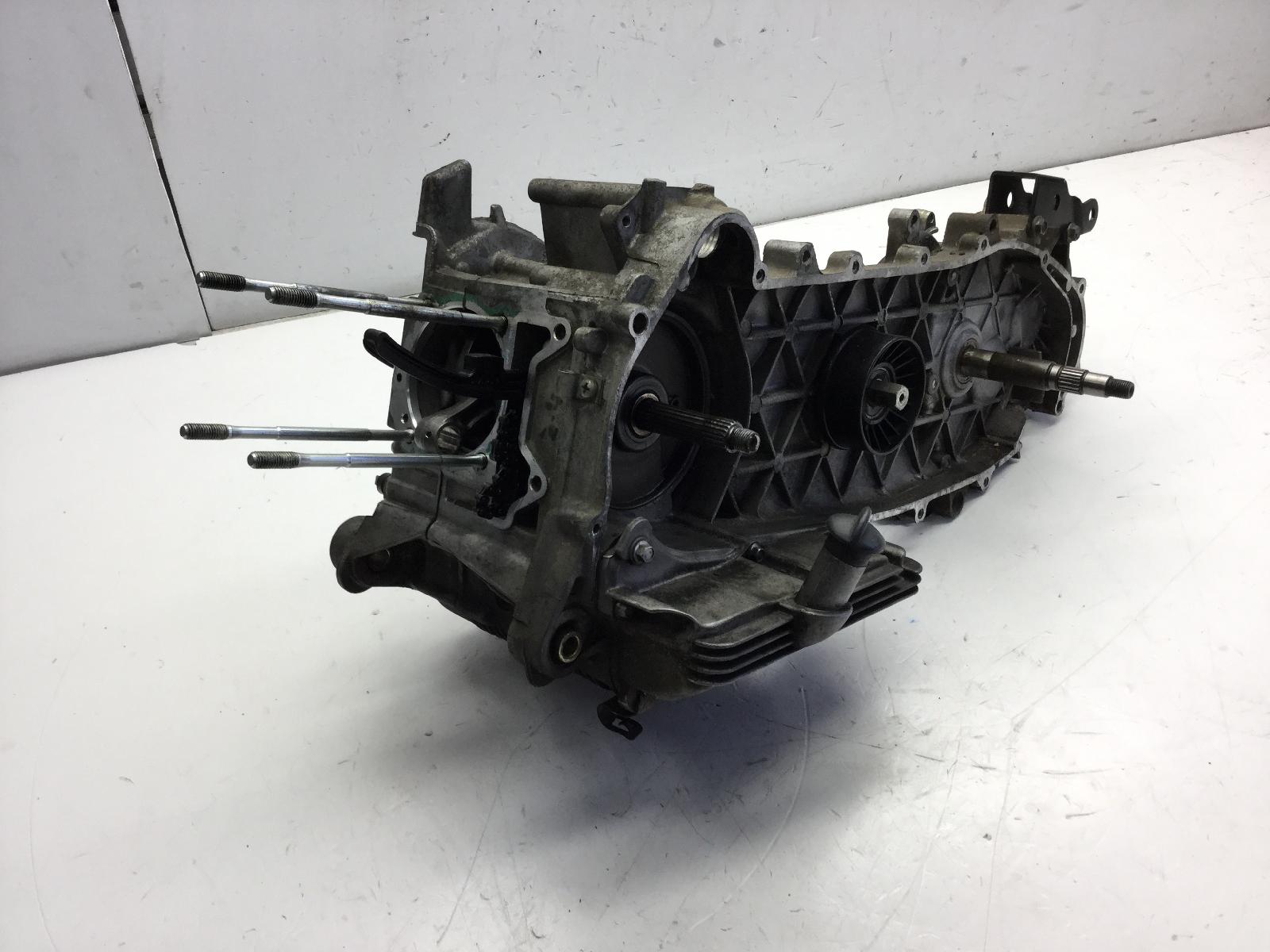 Piaggio carnaby 125 carter albero e ingranaggi motore mod. m28em 2007 2010 m60200