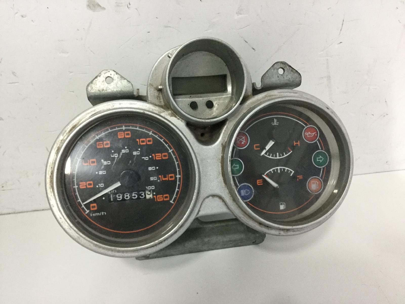 Piaggio carnaby 125 strumentazione contachilometri odometer 2007 2010 m60200