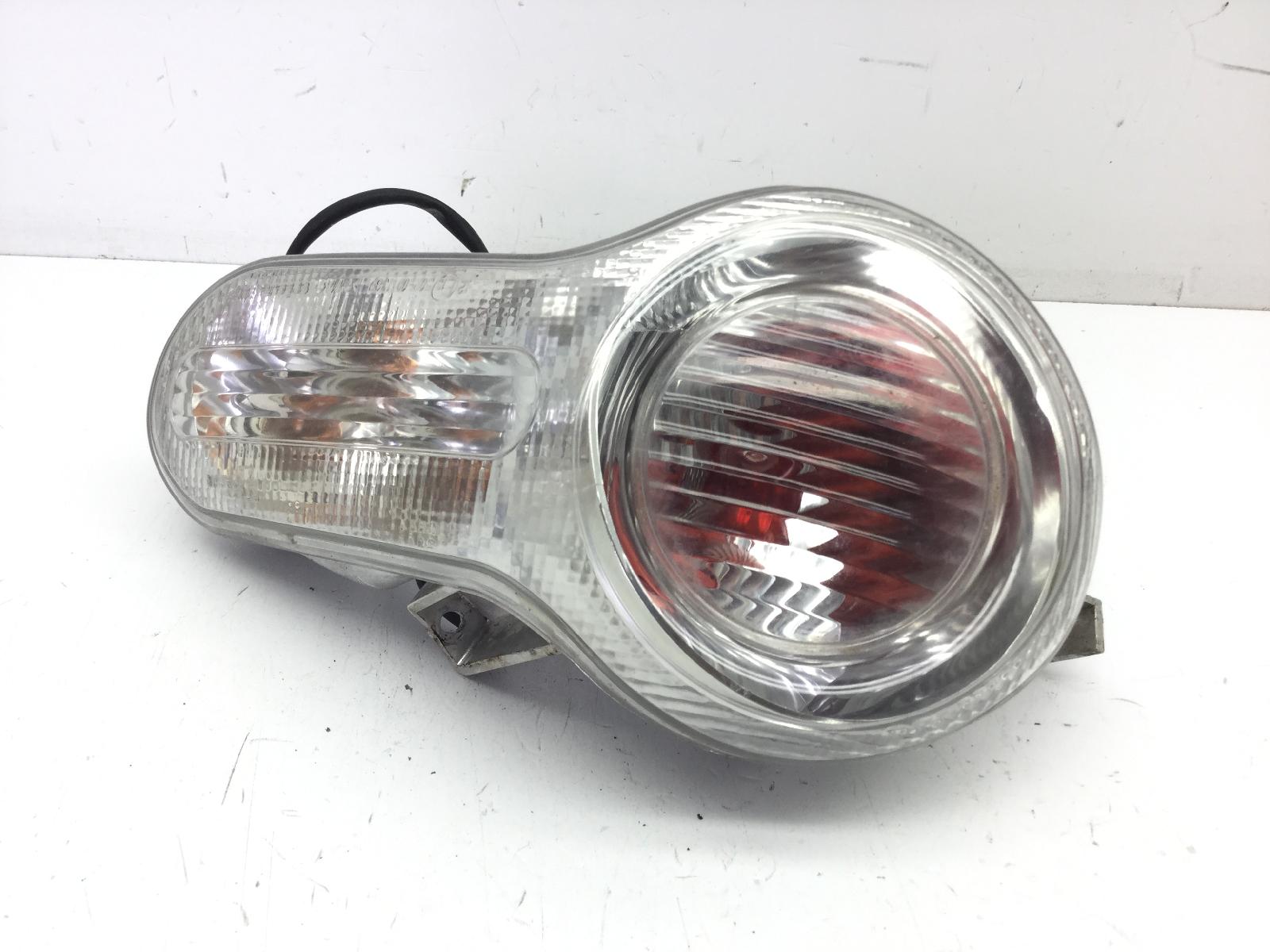 Piaggio carnaby 125 faro fanale freccia posteriore destra 2007 2010 m60200