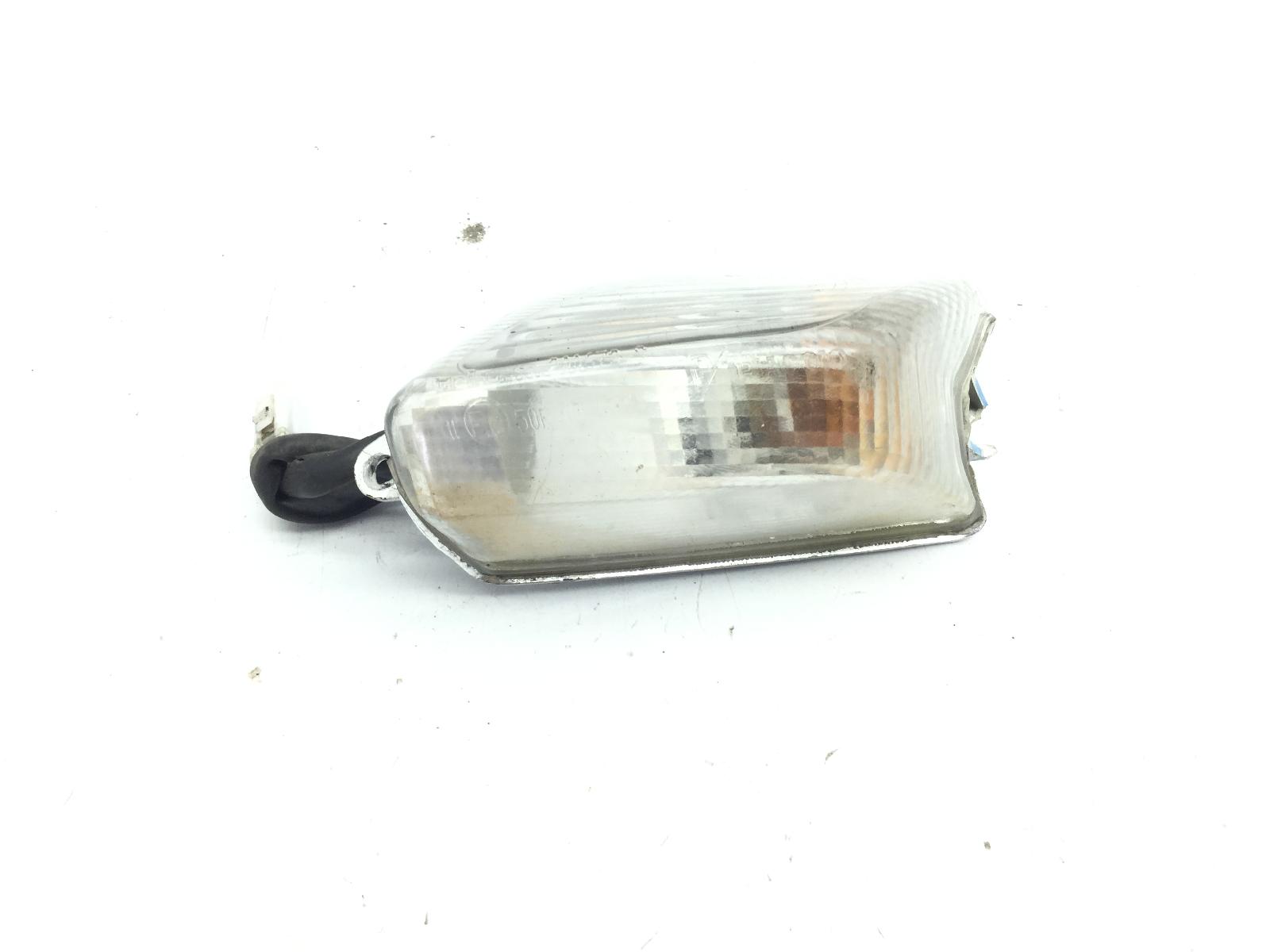 Piaggio carnaby 125 freccia anteriore sinistra con attacco rotto 2007 2010 m60200