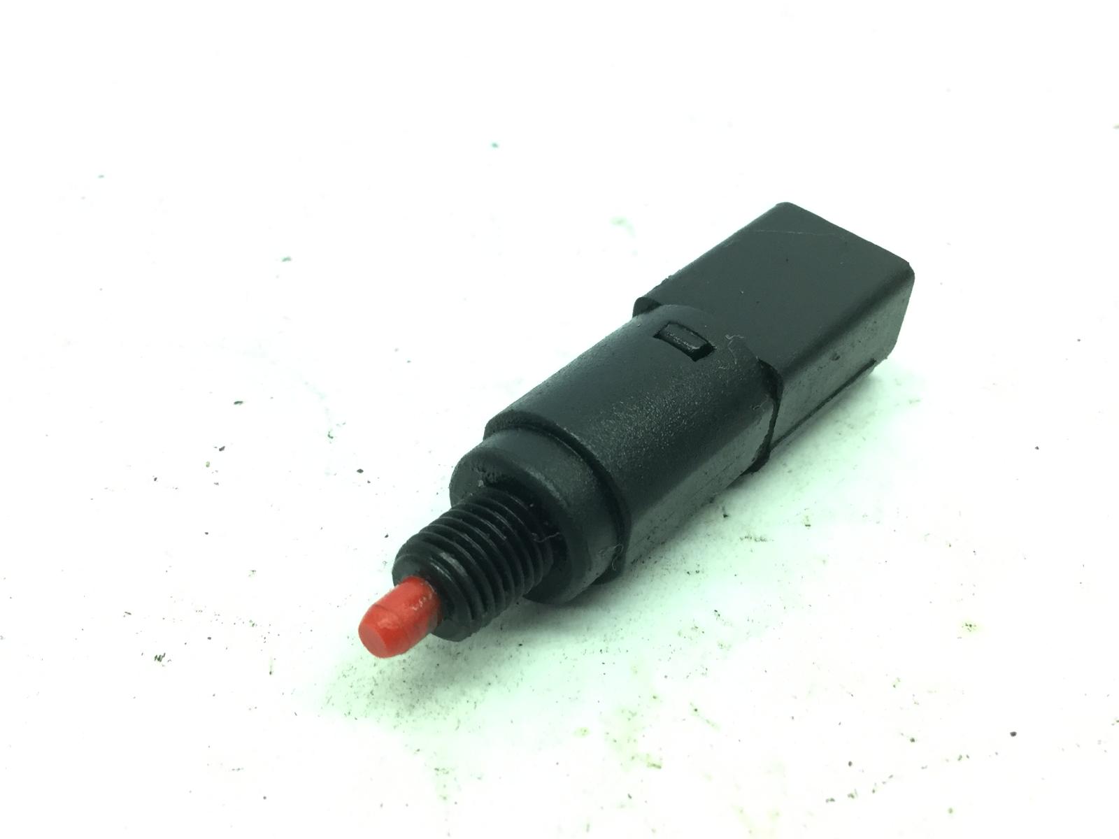 Piaggio carnaby 125 sensore stop microstop freno posteriore sinistro 2007 2010 m60200