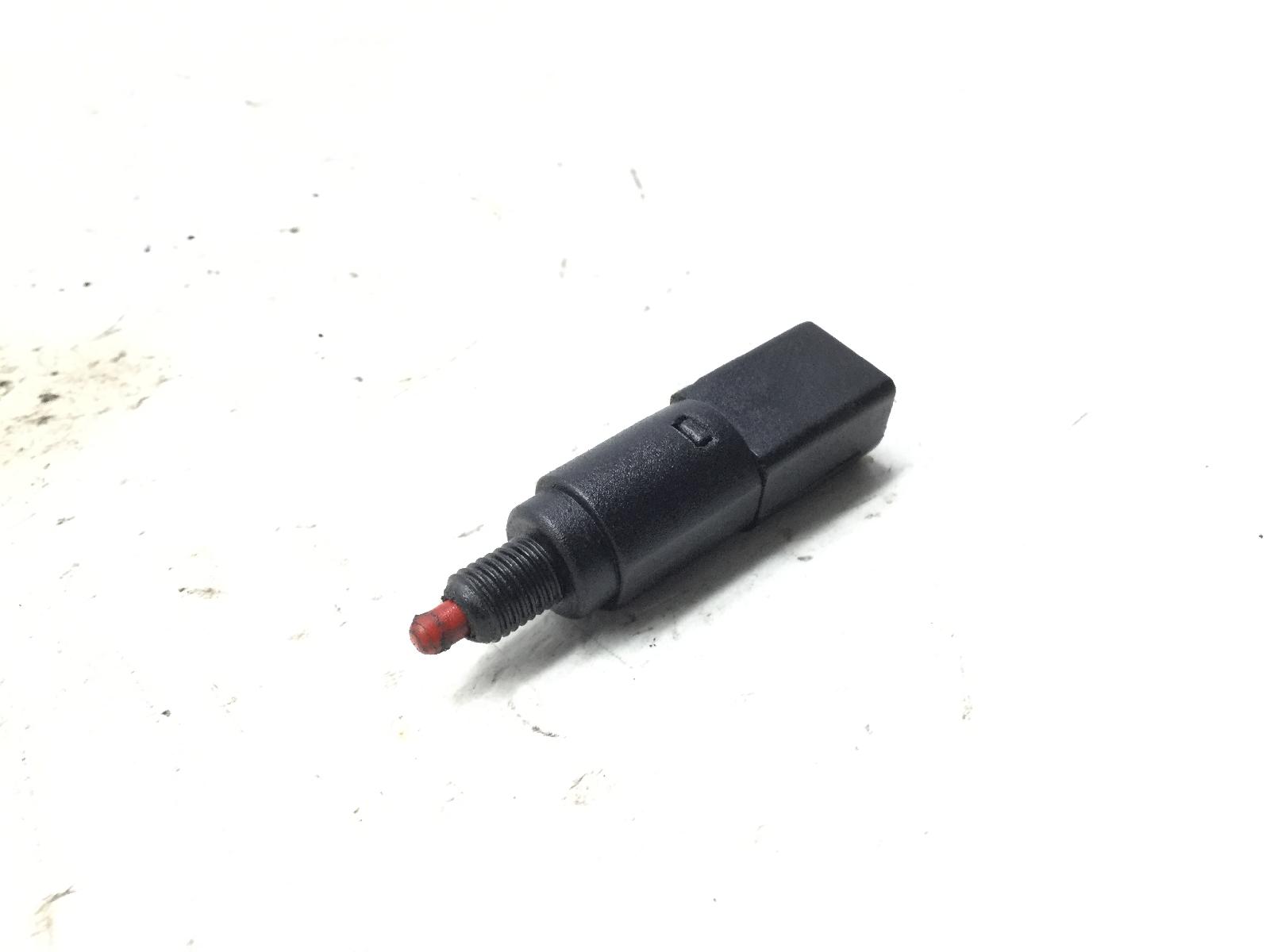 Piaggio carnaby 125 sensore stop microstop freno posteriore sinistro 2007 2010 m60200