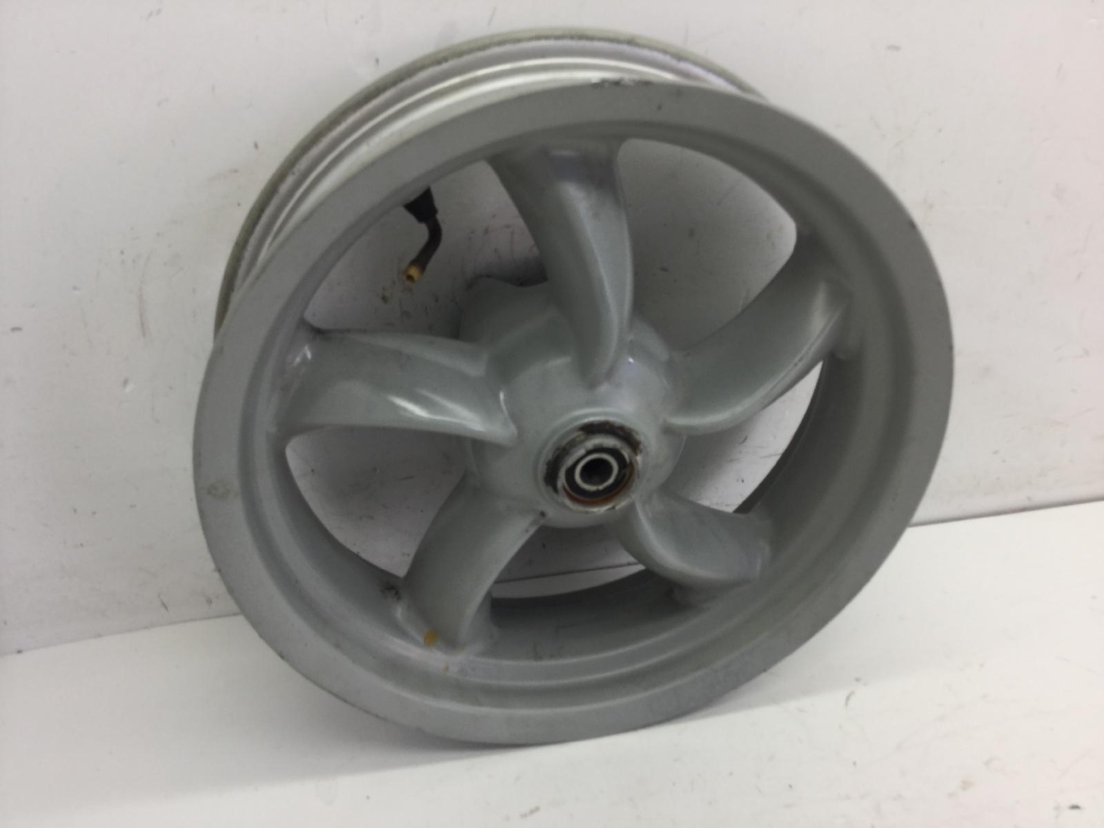 Malaguti madison r euro 2 125 cerchio ruota anteriore 13 x 3.50 2003 2004 690102