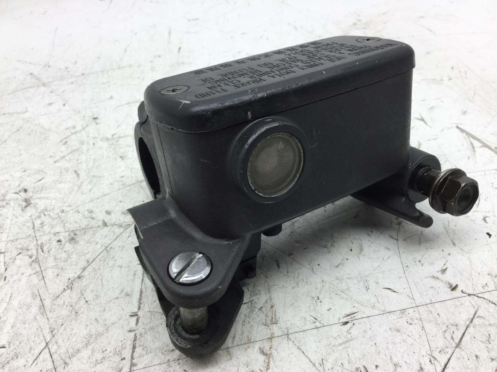 Kymco xciting 500 pompa freno anteriore destra 2005 2005 t70000