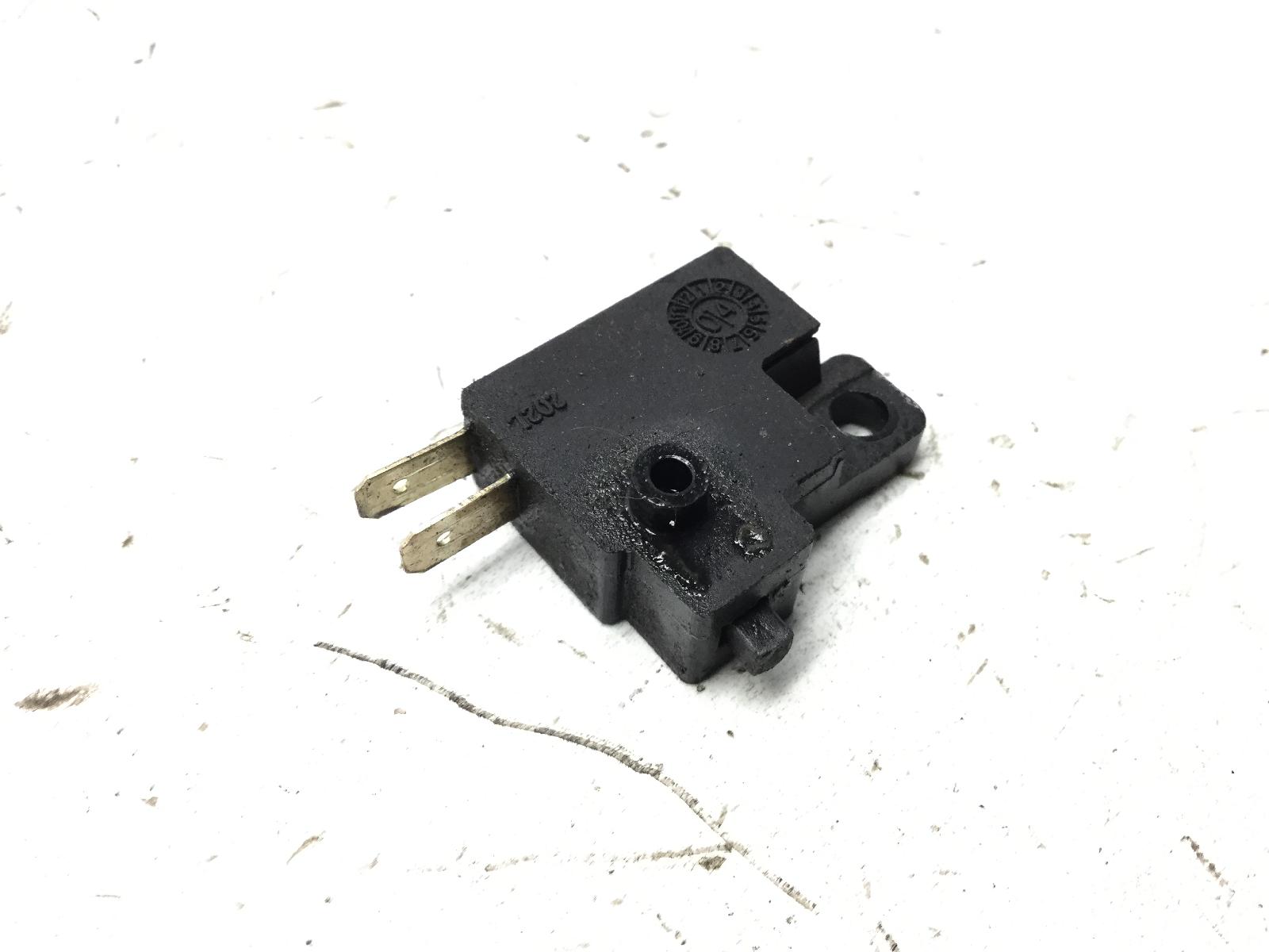 Kymco xciting 500 sensore interruttore stop microstop freno posteriore 2005 2005 t70000