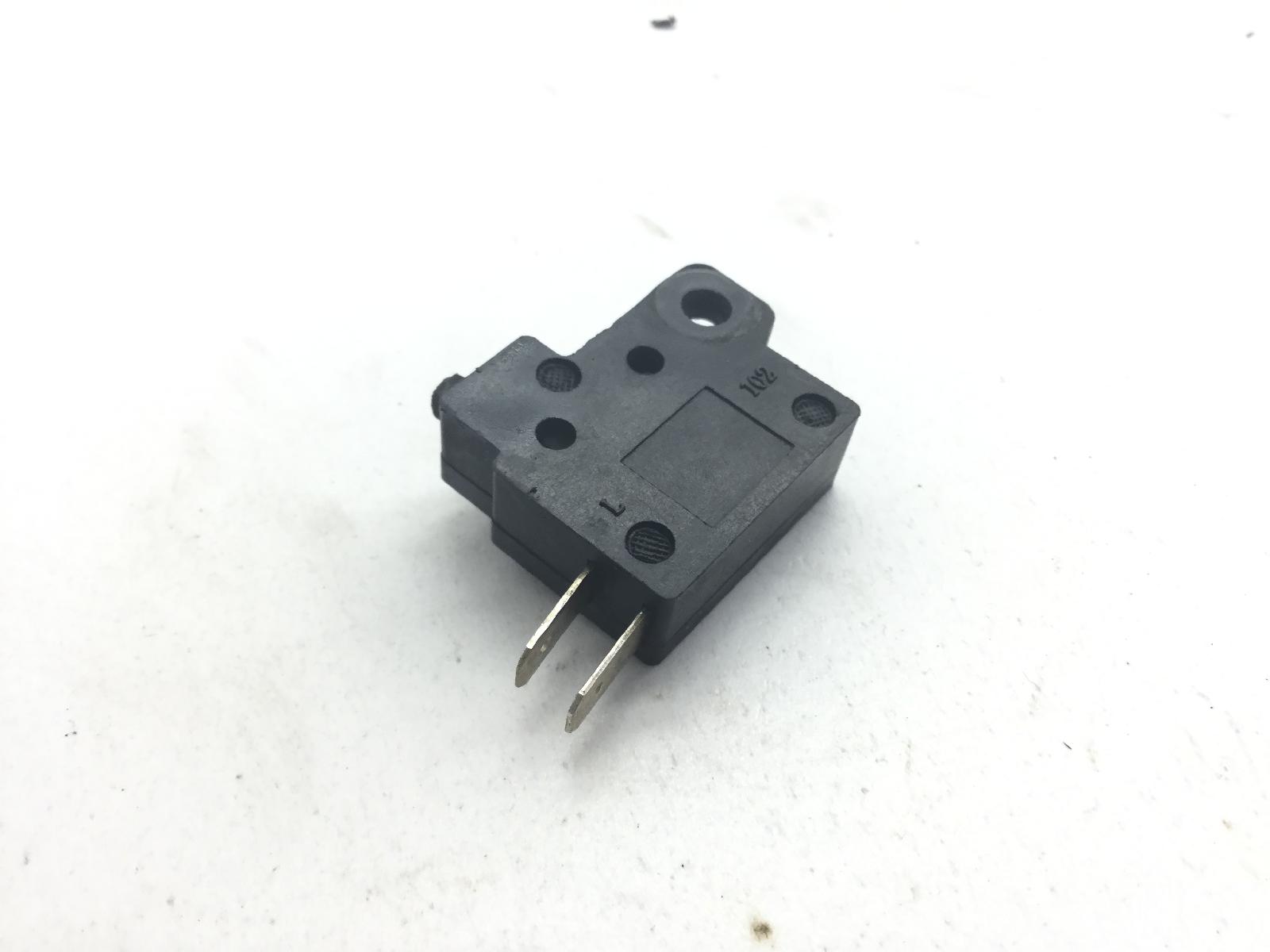 Kymco xciting 500 sensore interruttore stop microstop freno posteriore 2005 2005 t70000
