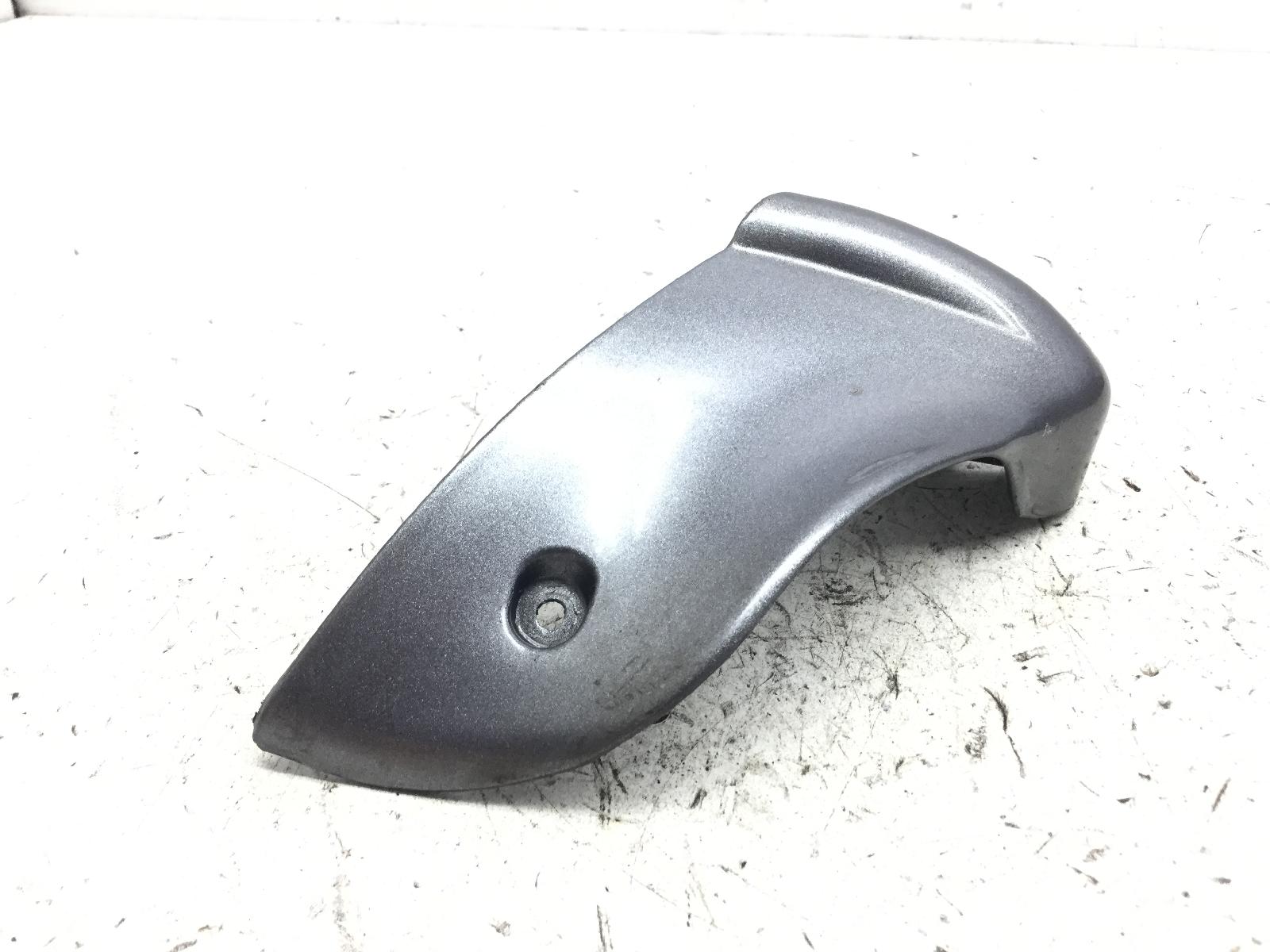 Piaggio vespa gt granturismo 200 carena coperchio sottopedana sinistro 2003 2005 m312