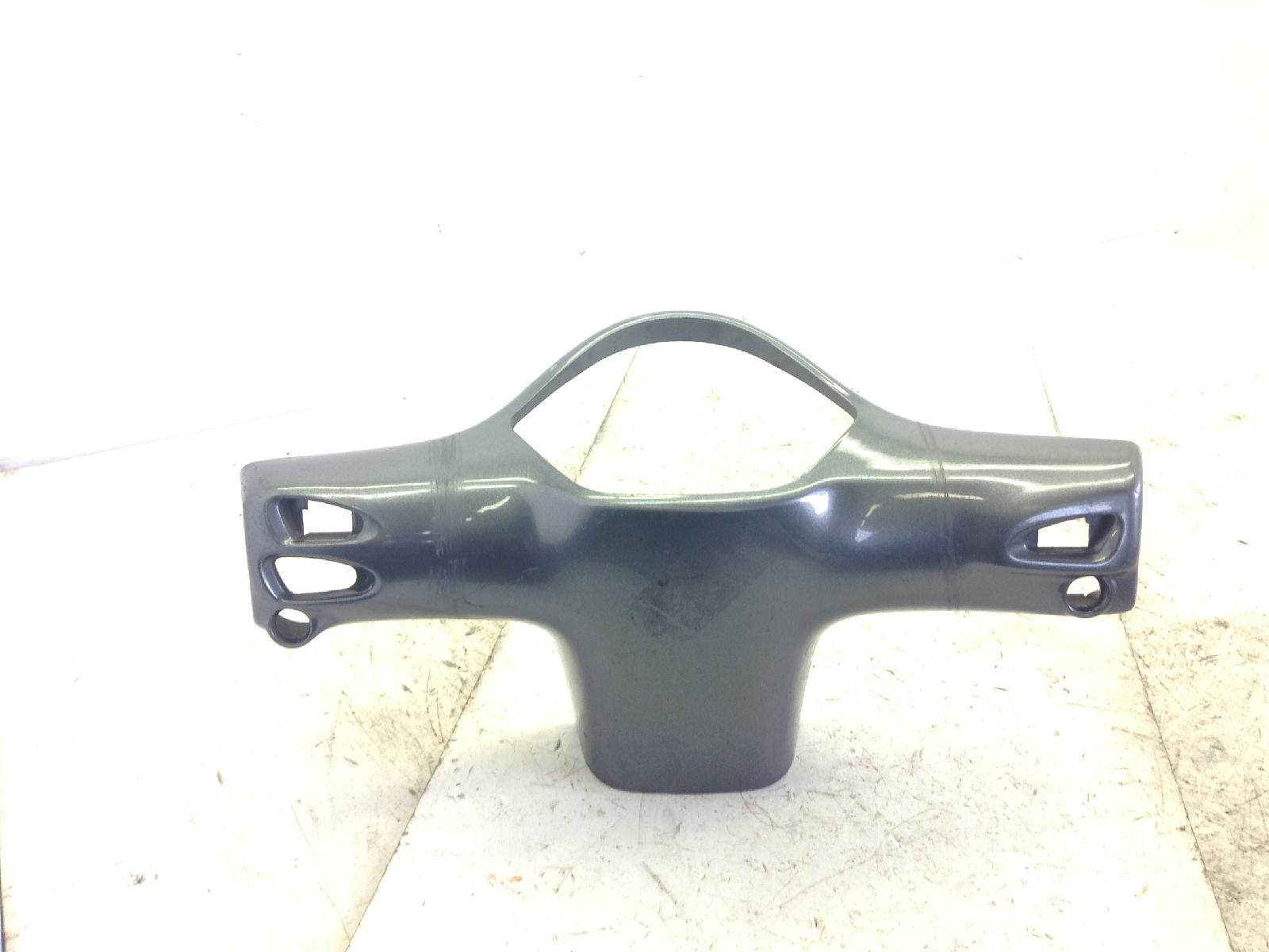 Piaggio vespa gt granturismo 200 carena manubrio posteriore - attacco rotto 2003 2005 m312