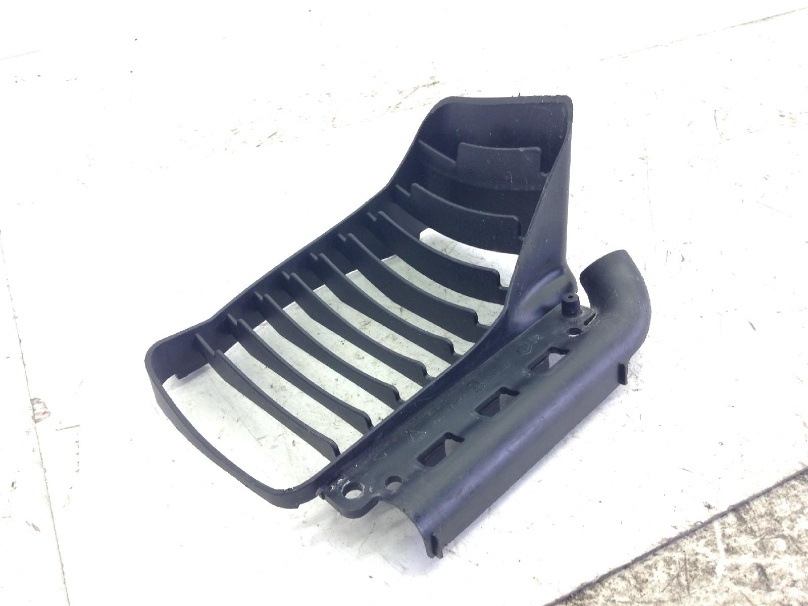 Piaggio vespa gt granturismo 200 griglia destra radiatore 2003 2005 m312