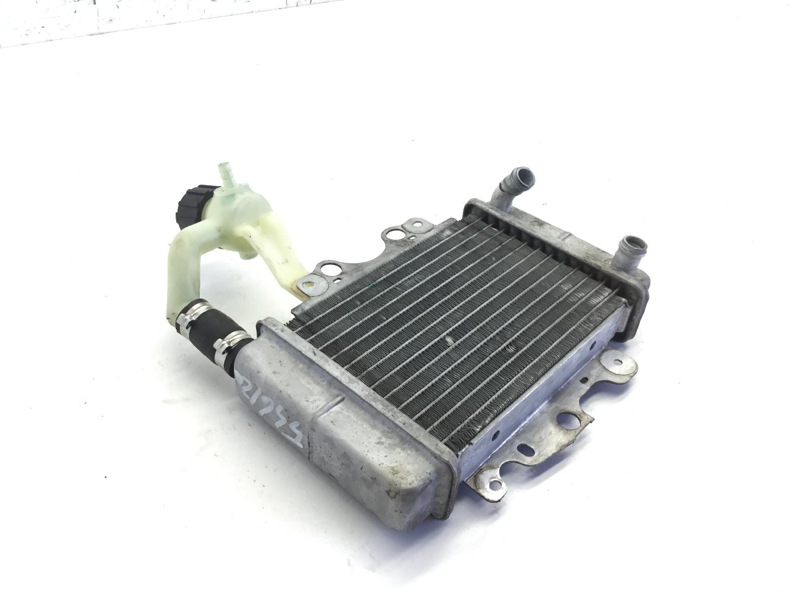 Malaguti centro ie 160 radiatore e tappo 2008 2009 850102