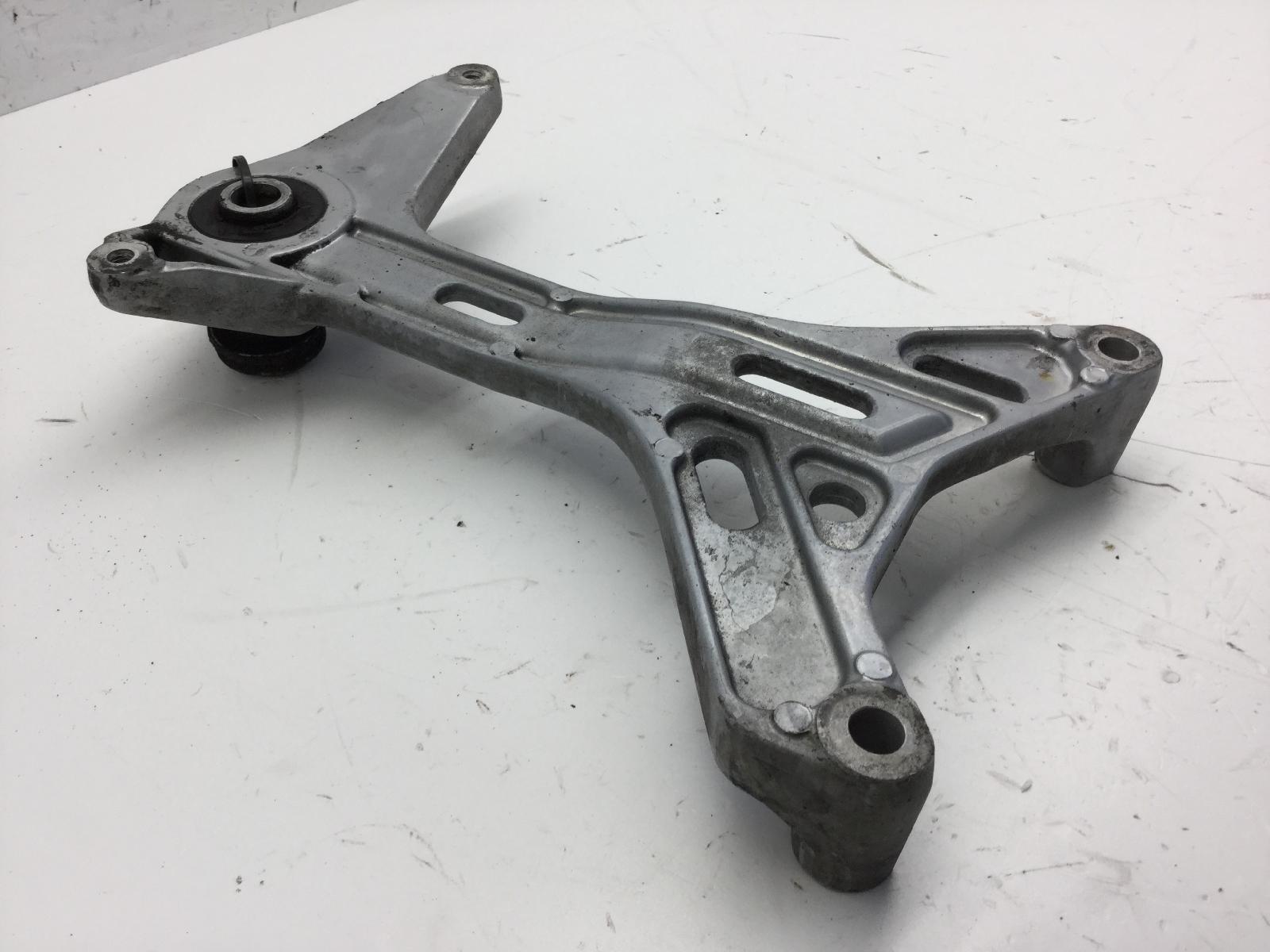 Honda pantheon 2t 150 staffa supporto scarico marmitta 1998 2002