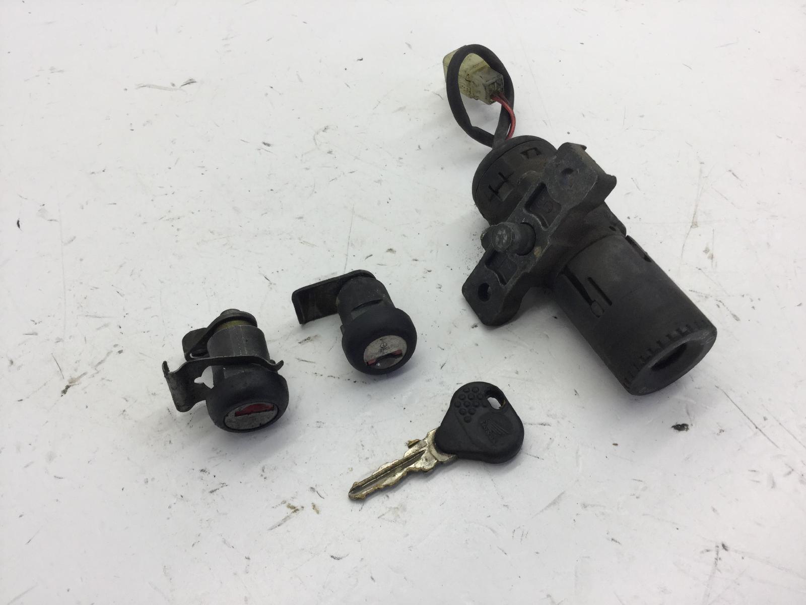 Honda pantheon 2t 150 blocchetto chiave accensione + serrature 1998 2002