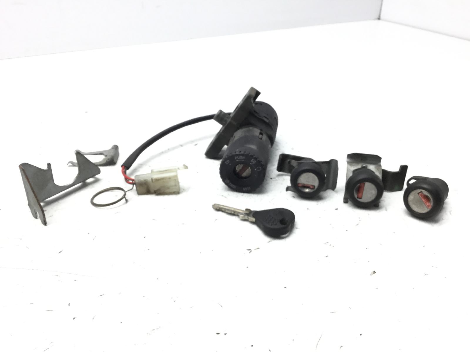 Honda pantheon 2t 150 blocchetto chiave accensione serrature 1998 2002 zdckf02a02f