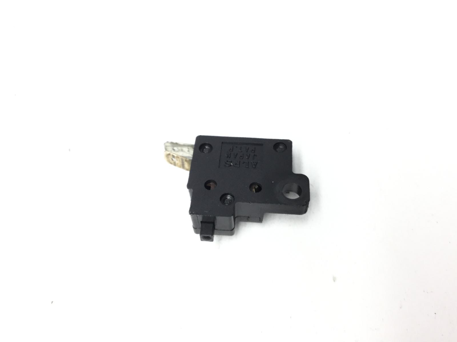 Honda pantheon 2t 150 sensore pulsante stop microstop freno anteriore 1998 2002 zdckf02a02f