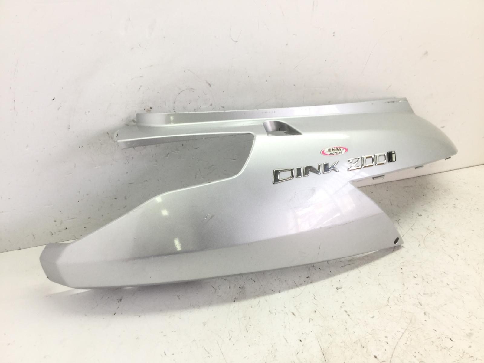 Kymco dink i 200 carena fiancata posteriore destra con aletta rotta 2006 2007 t91000