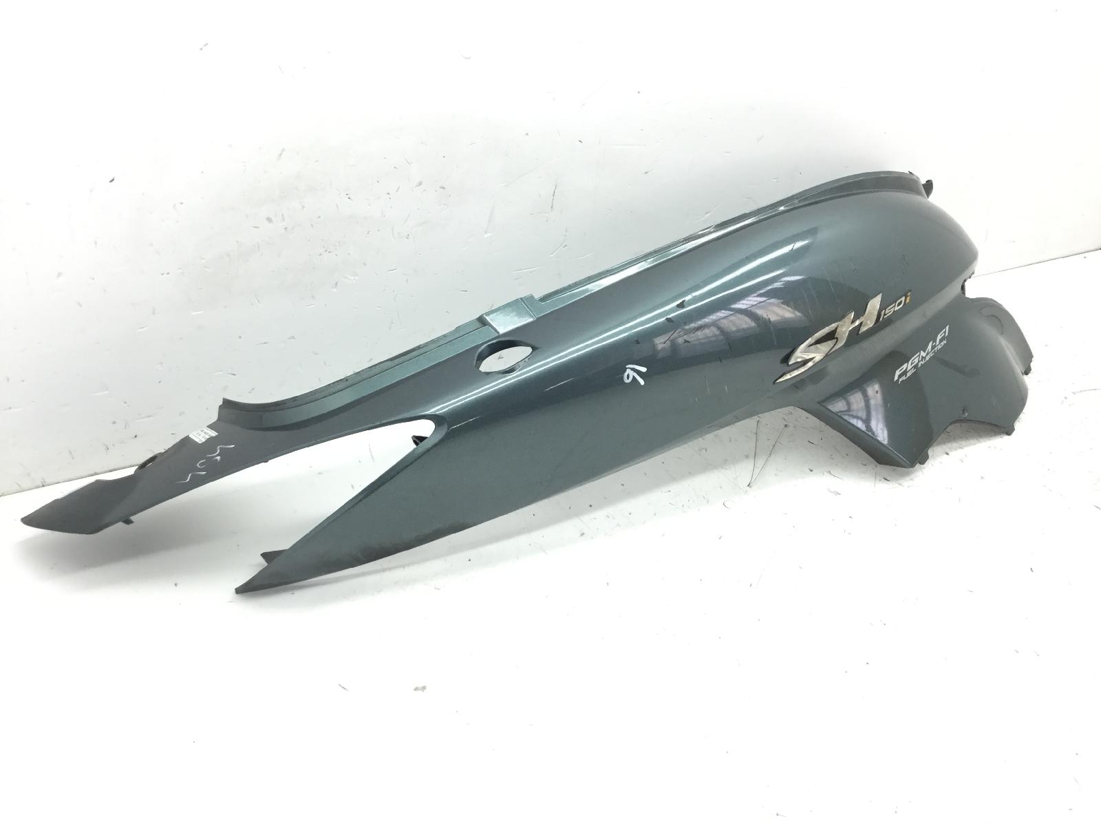 Honda sh i 150 carena fiancata posteriore destra * 3 alette rotte 2005 2008 kf08a08f