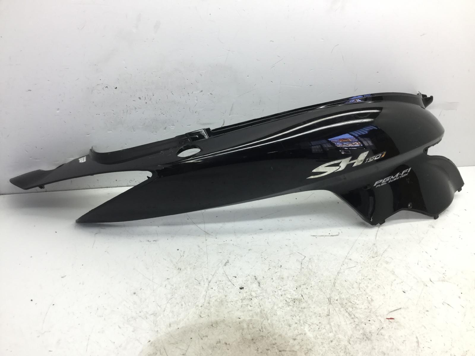 Honda sh i 150 carena fiancata posteriore destra - attacco e alette rotti 2005 2008 kf08a08f