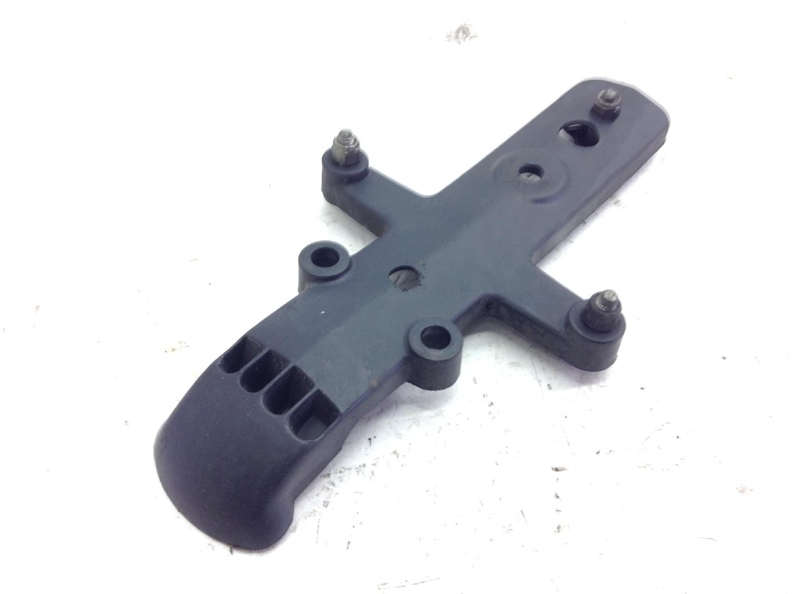 Aprilia scarabeo 4t 100 staffa supporto luce targa posteriore 2010 2012 vaa00