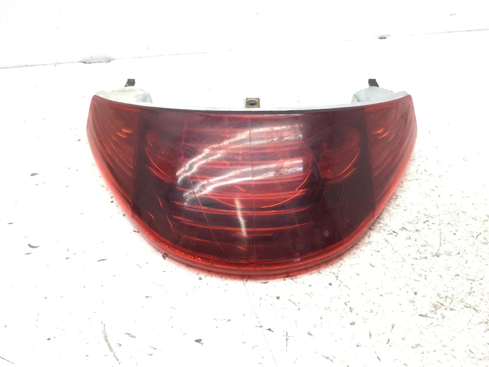 Piaggio beverly ie euro 3 250 faro fanale frecce posteriore con crepa 2006 2008 m28800