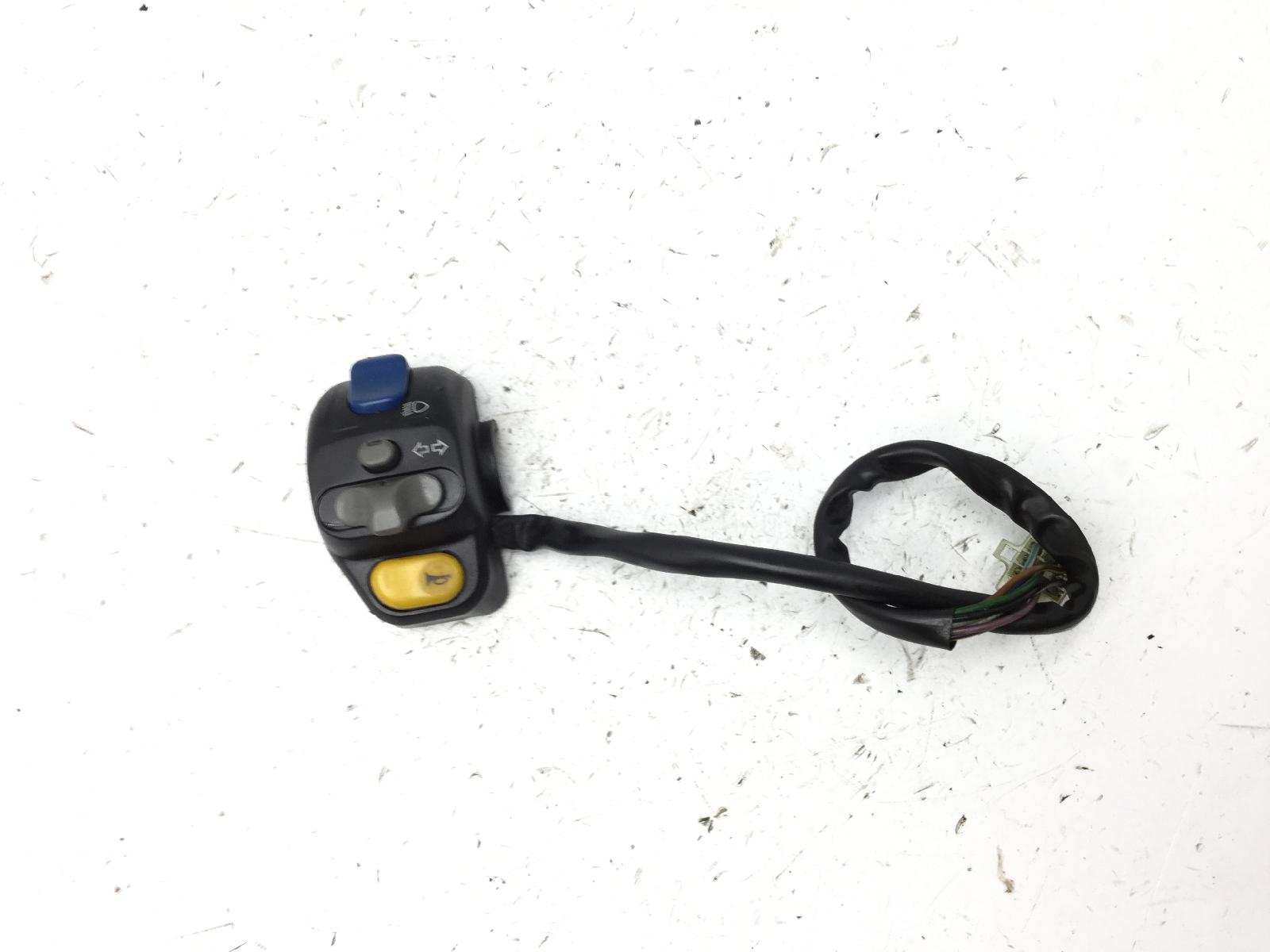 Malaguti ciak master euro 2 50 commutatore devio luci sinistro 2006 2006 64000