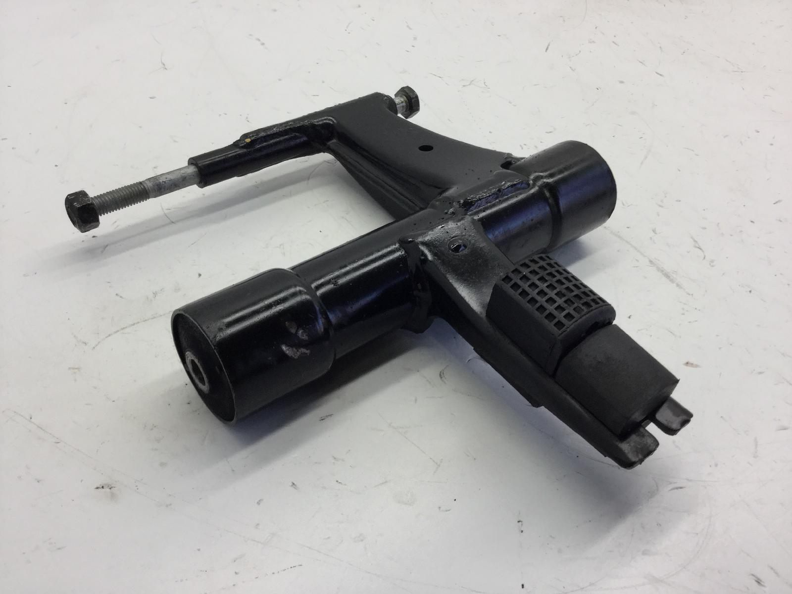 Piaggio liberty sport 2t 50 staffa supporto motore 2006 2006 c42106