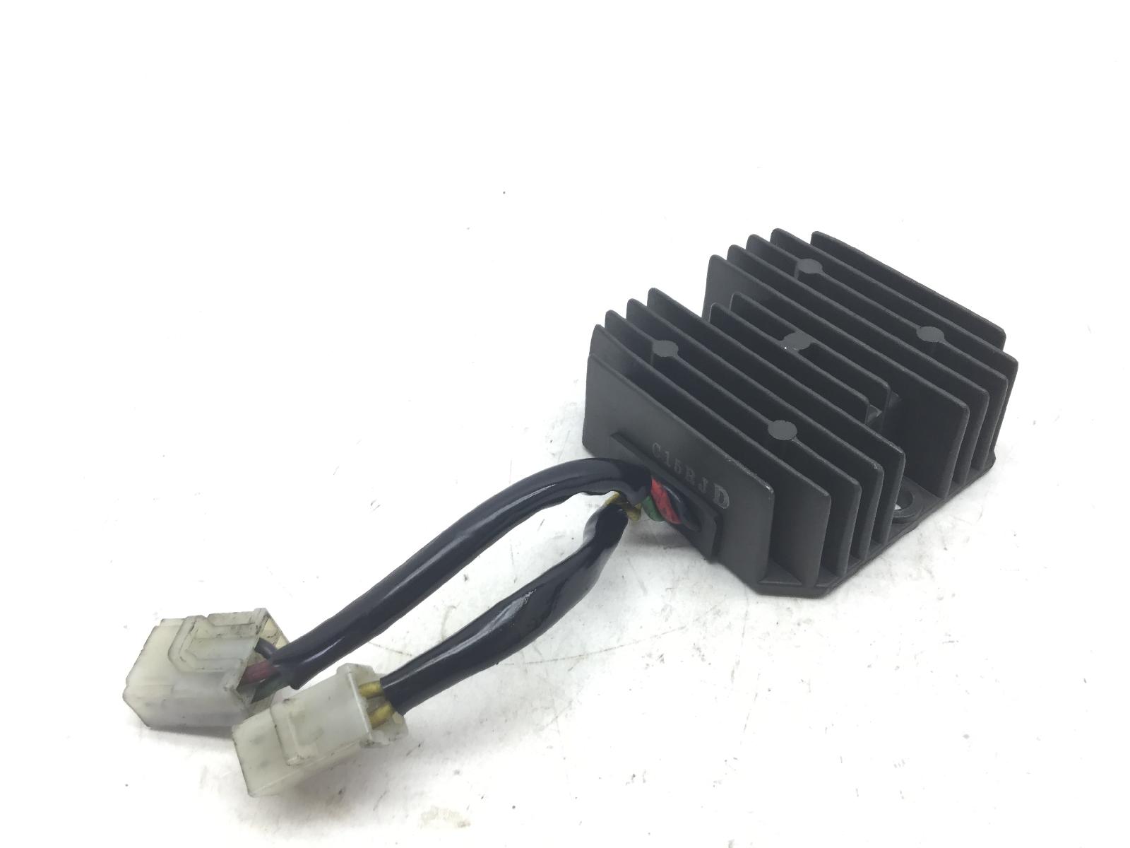 Kymco grand dink 125 regolatore di tensione corrente 2001 2002 s40010