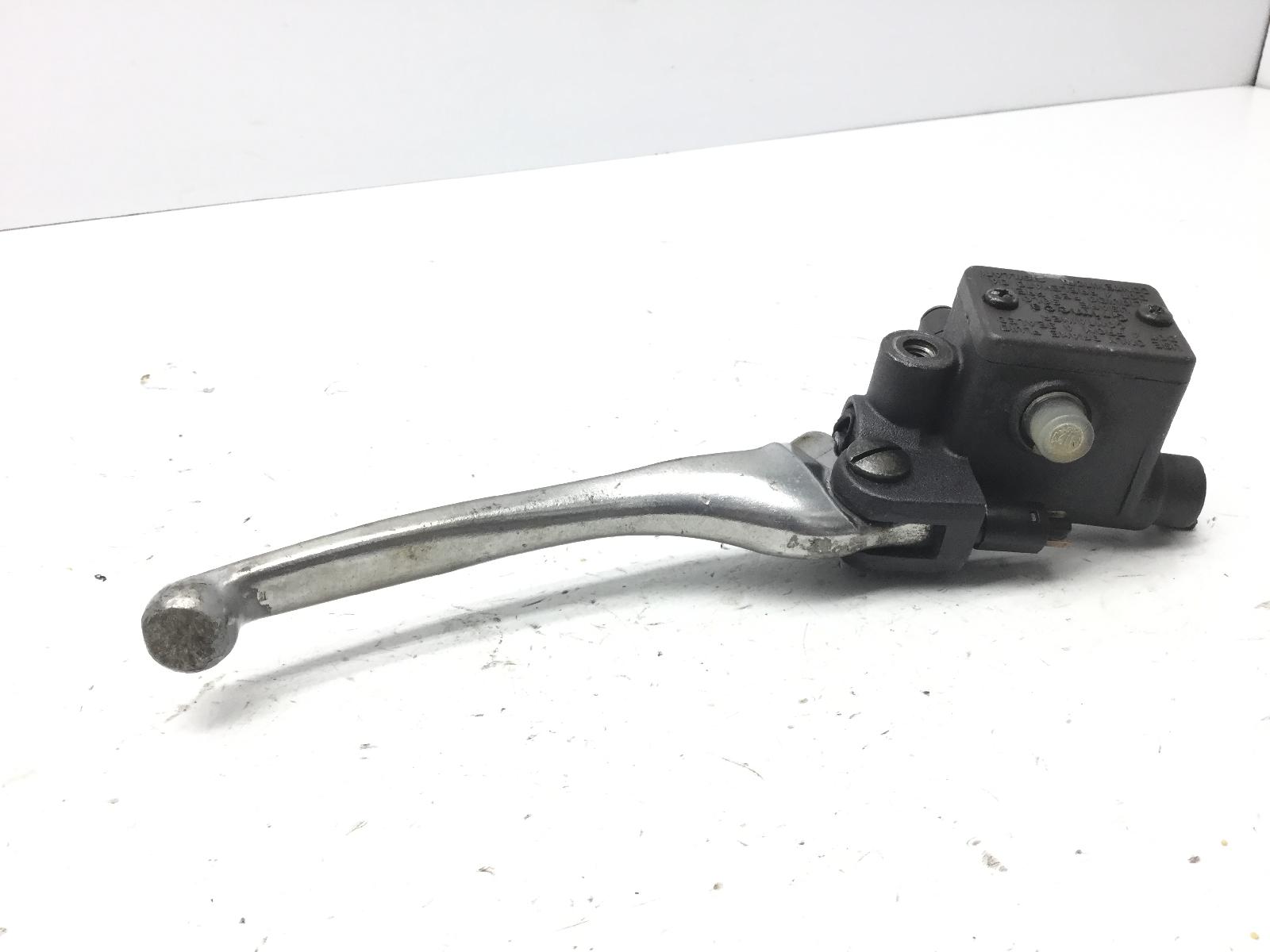 Piaggio vespa et4 125 pompa destra freno anteriore gommino rotto 1999 2002 m1900
