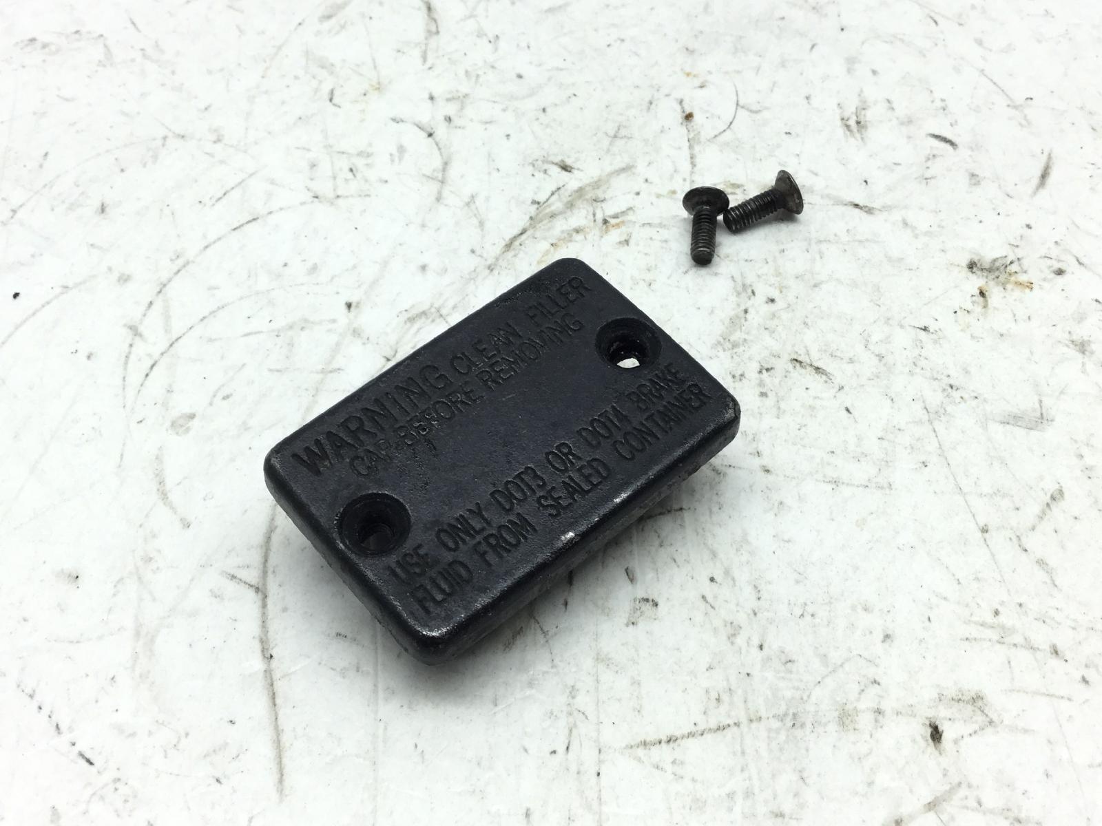 Piaggio vespa et4 125 coperchio pompa freno destra 1999 2002 m1900
